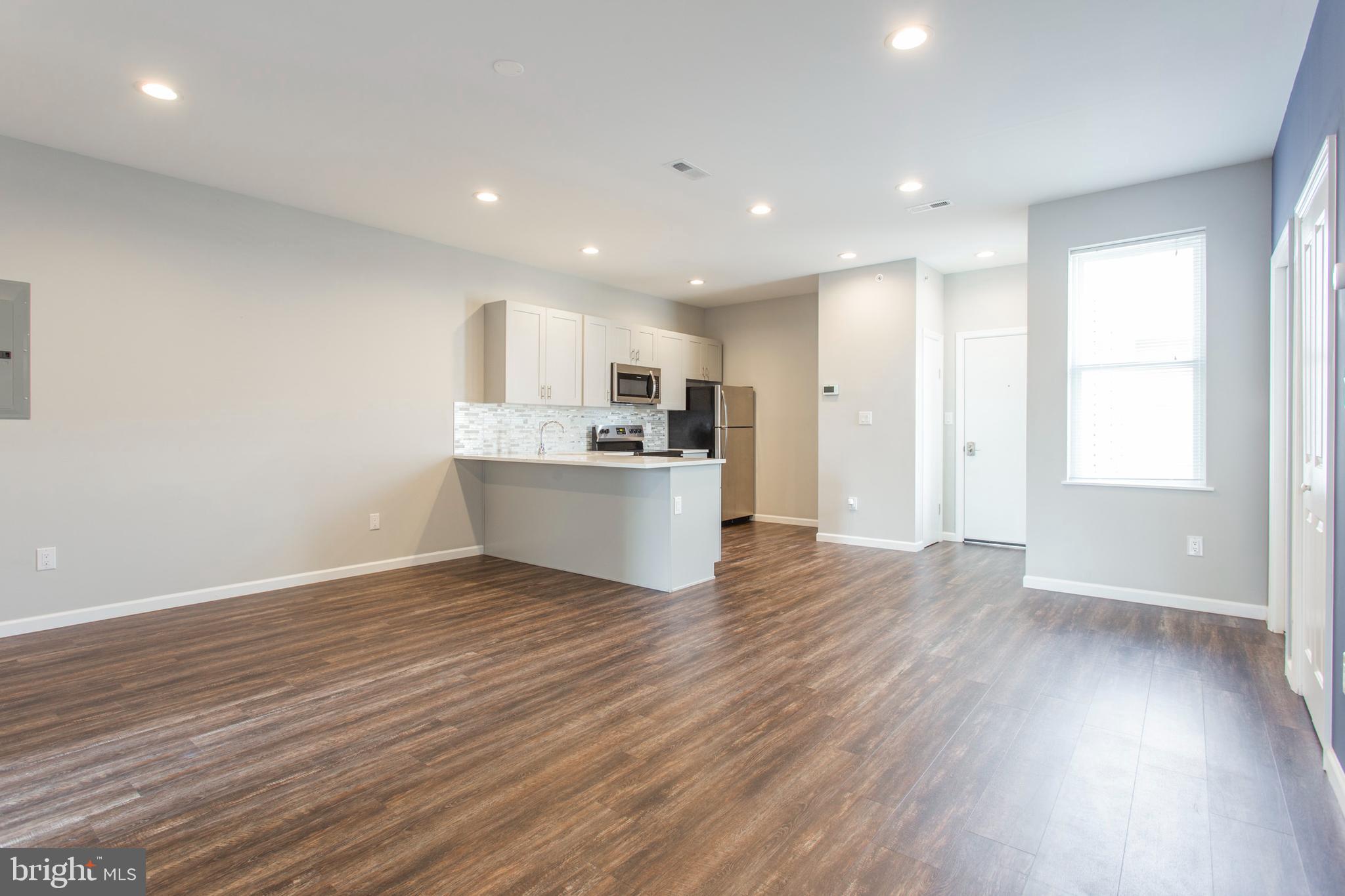 TEMPLE UNIVERSITY - Residential Lease
