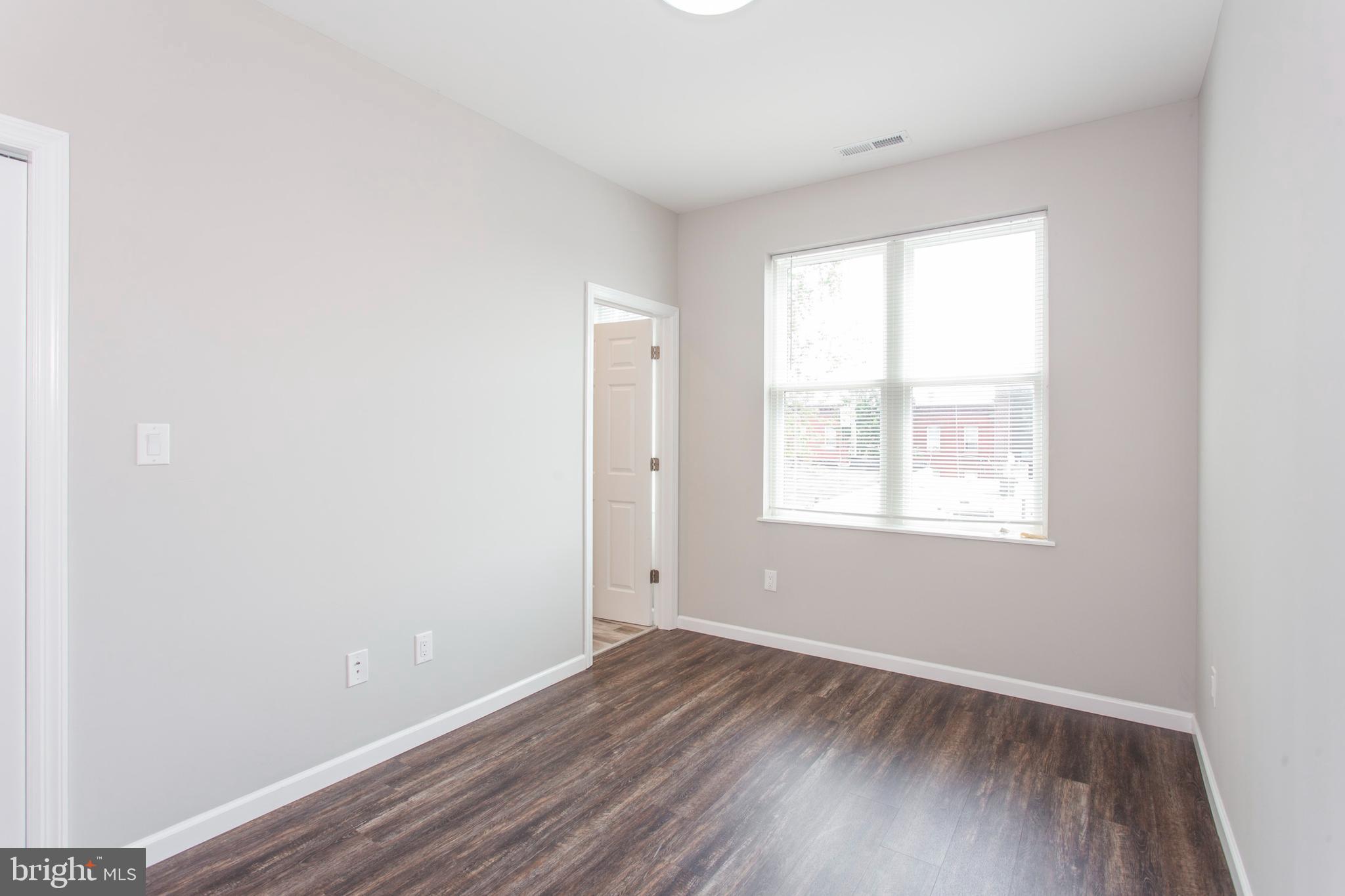 TEMPLE UNIVERSITY - Residential Lease