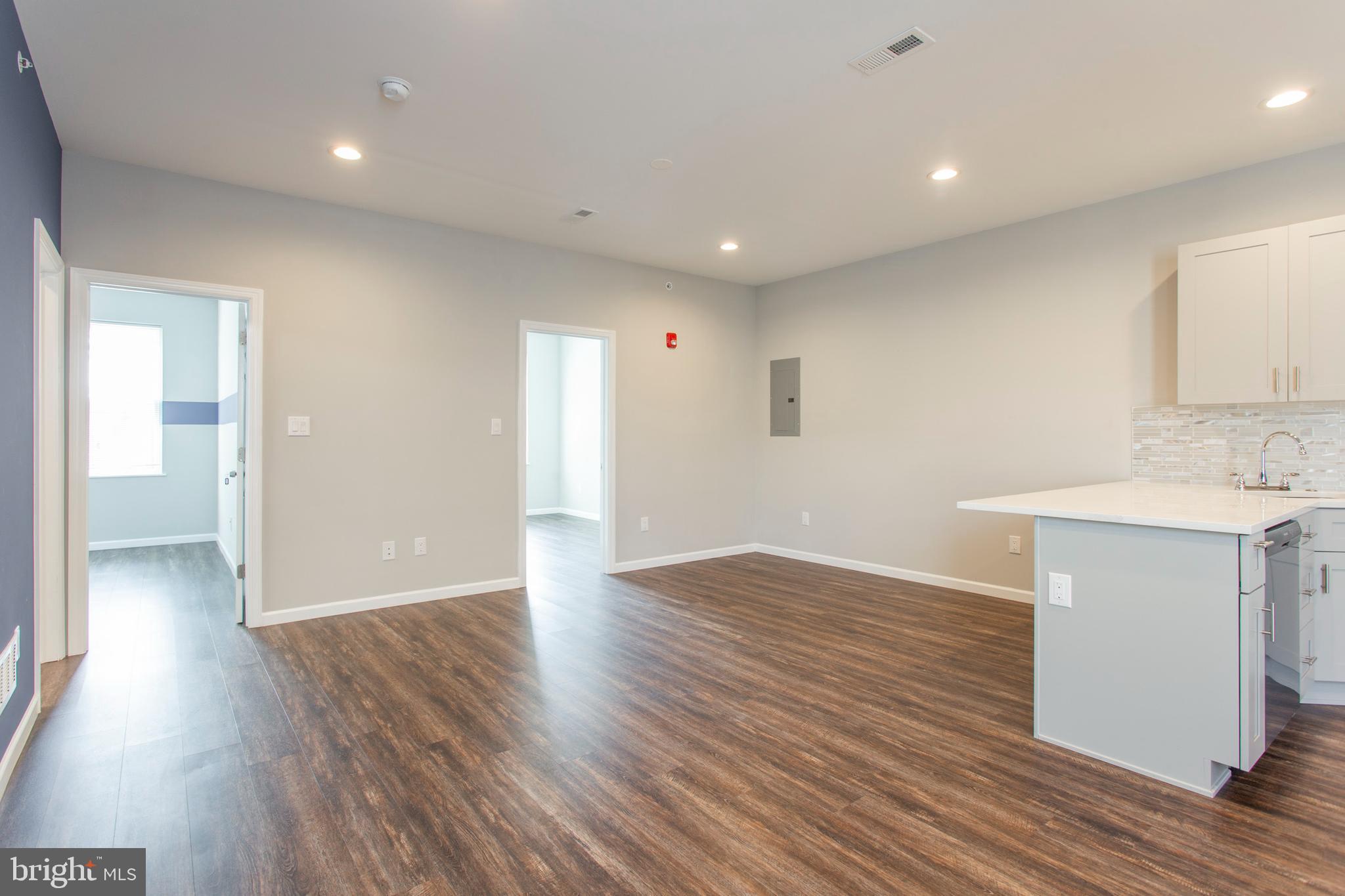 TEMPLE UNIVERSITY - Residential Lease