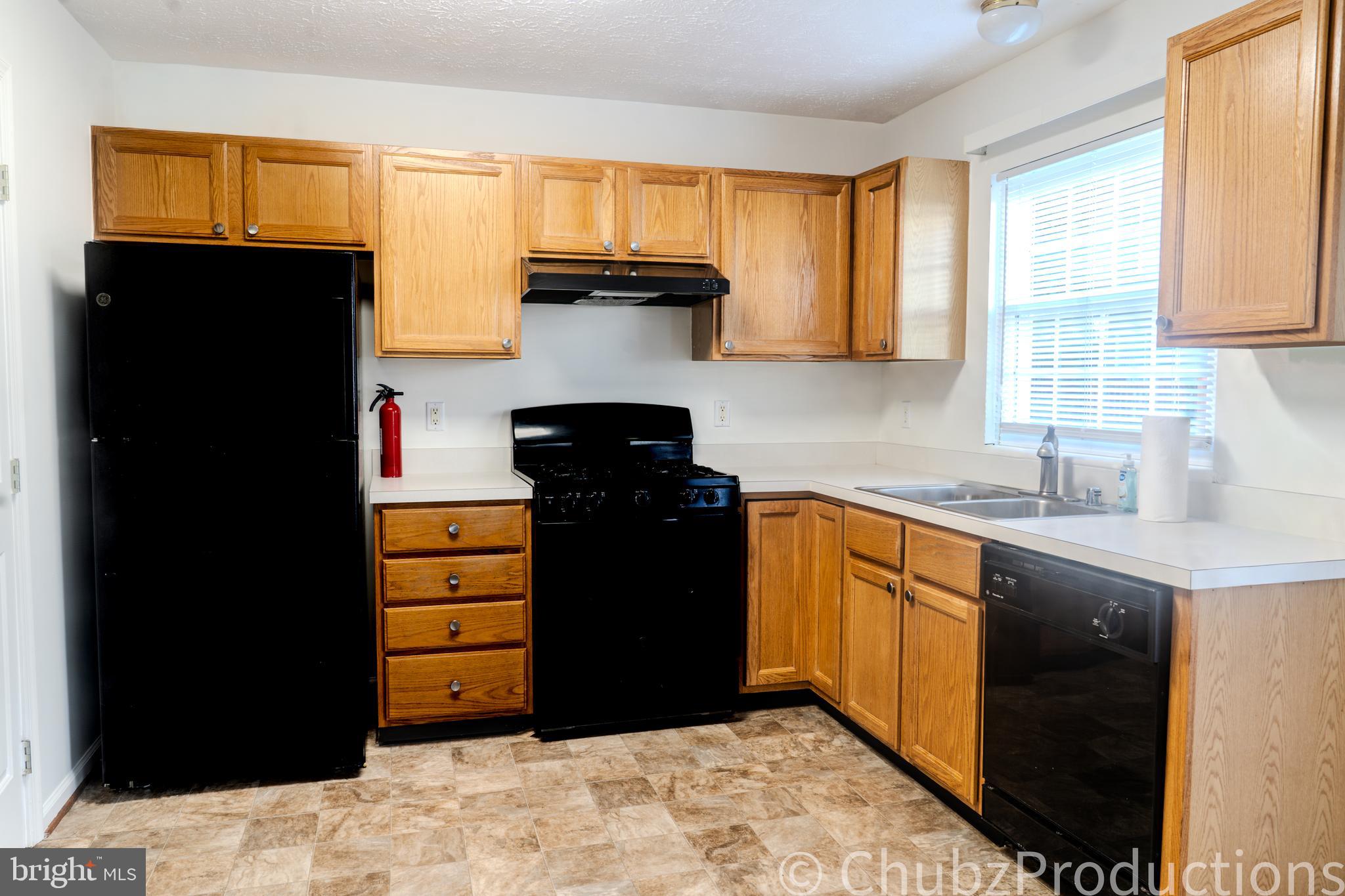 RUSSETT - Residential Lease