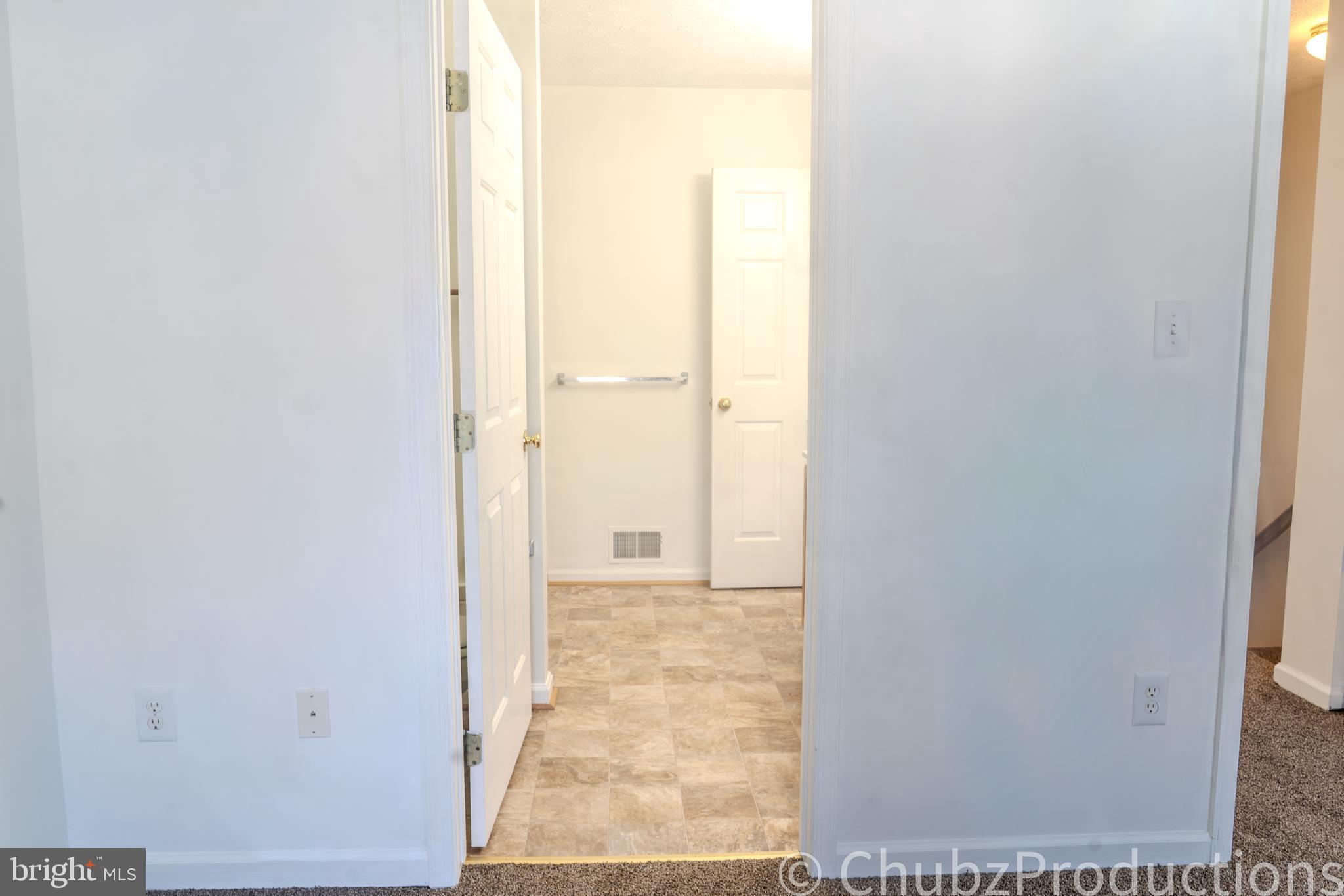 RUSSETT - Residential Lease