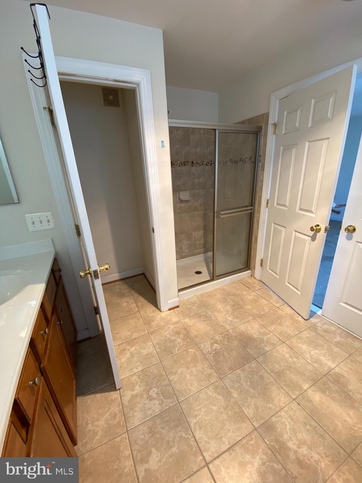 COPPERMINE CROSSING - Residential Lease