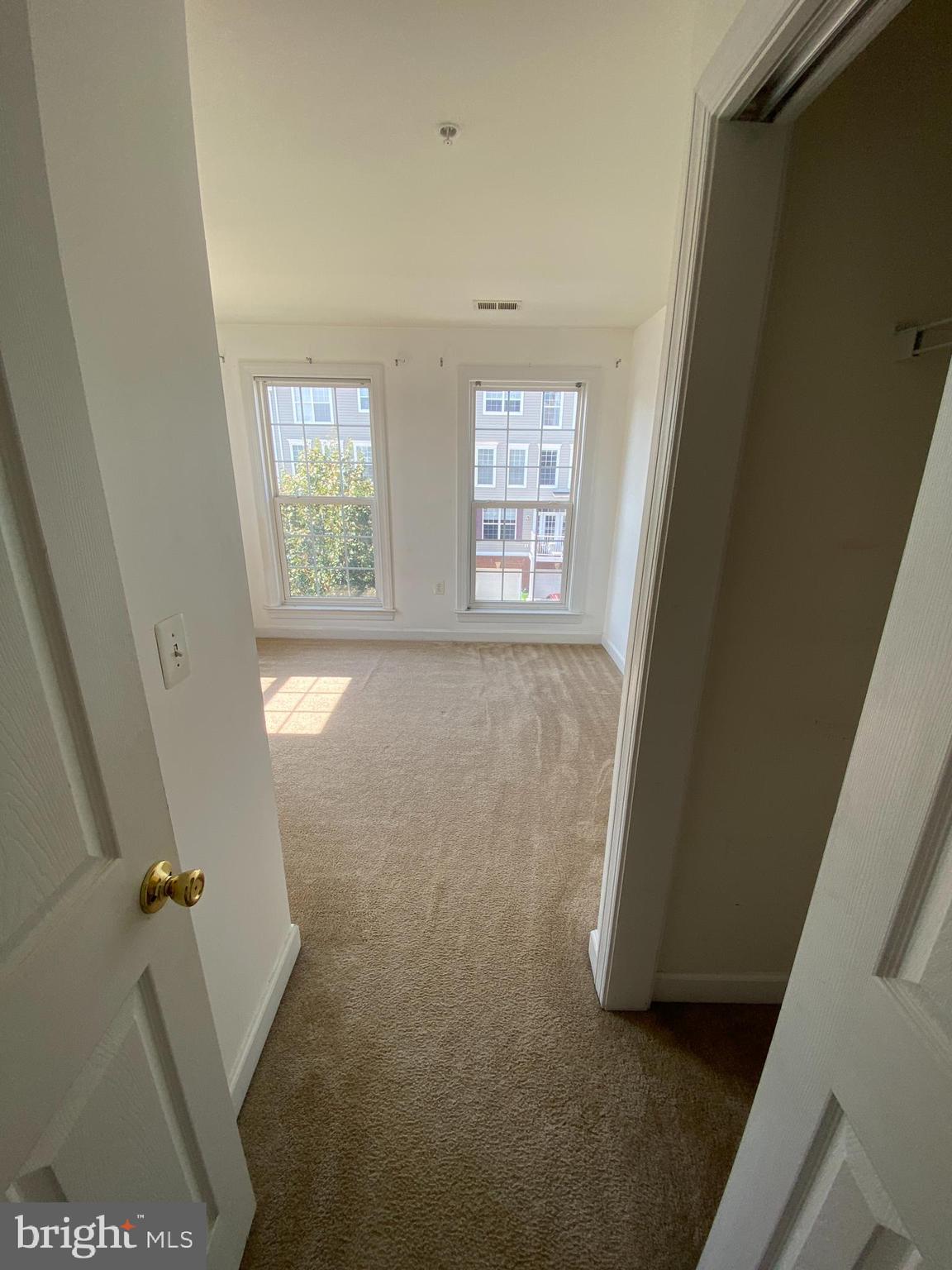 COPPERMINE CROSSING - Residential Lease