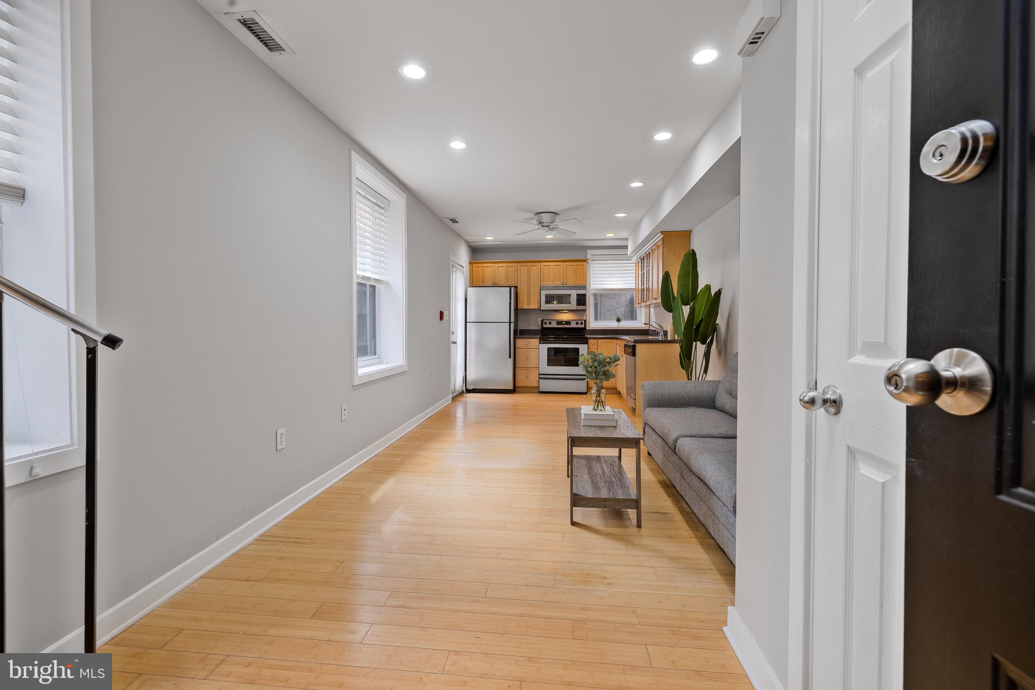 GRADUATE HOSPITAL - Residential