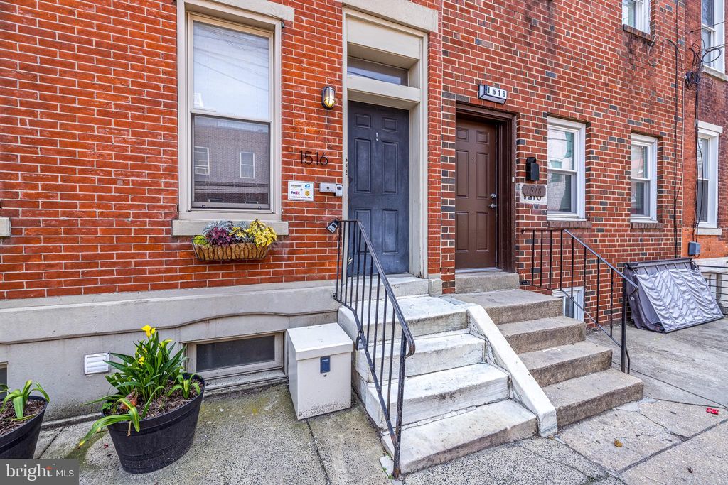 Photo of 1516 Catharine Street #2, PHILADELPHIA, PA 19146 (MLS # PAPH2495330)