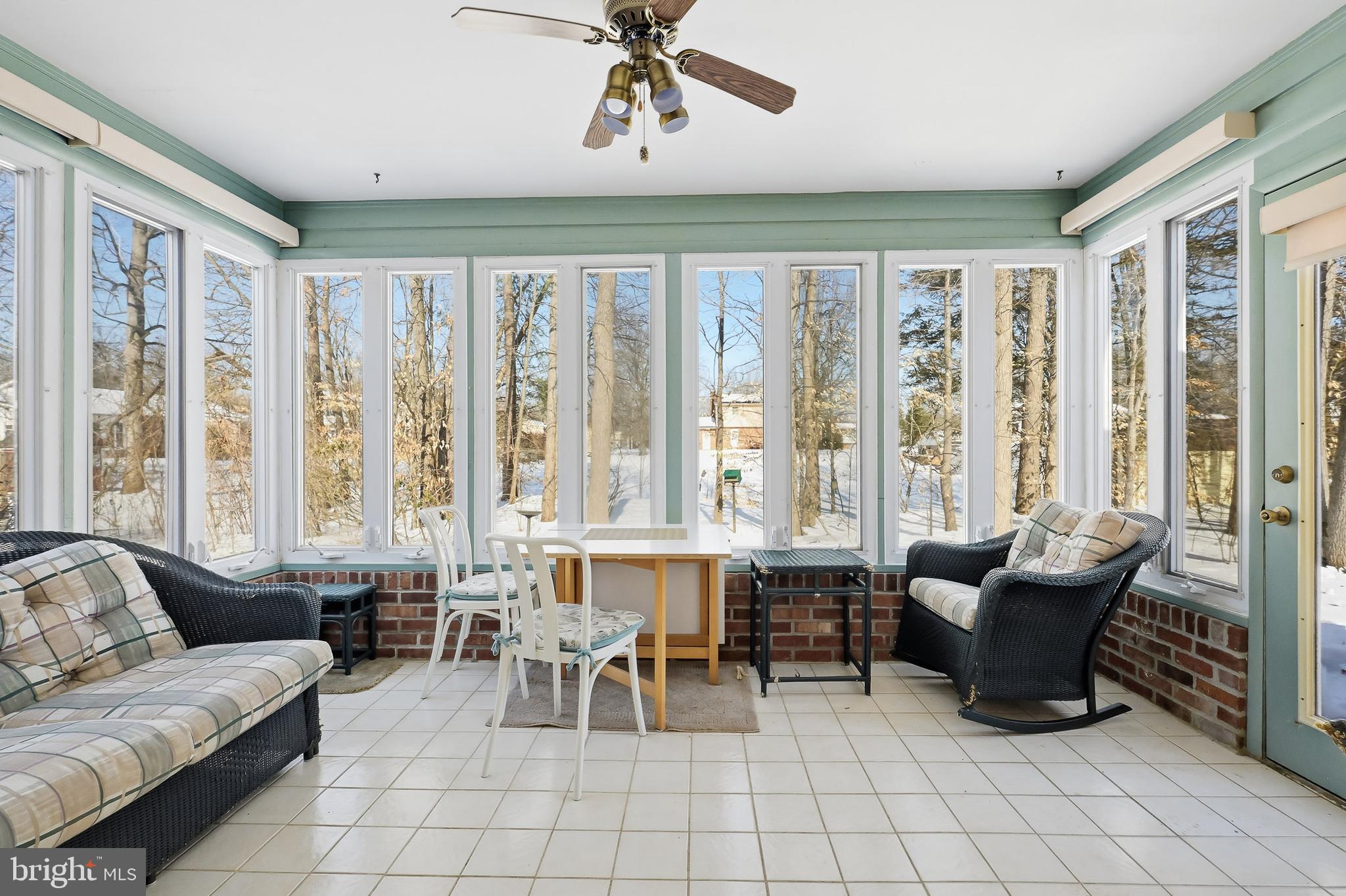 HICKORY WOODS - Residential