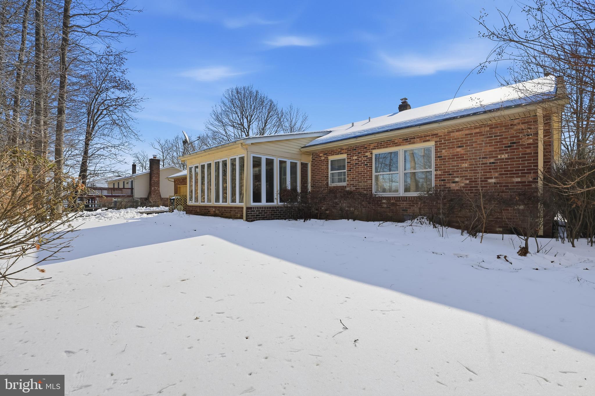 922 SUGAR PINE DRIVE