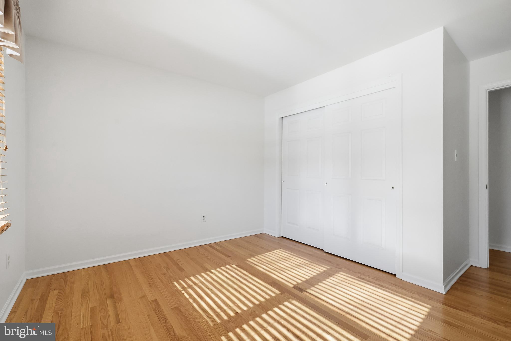 HICKORY WOODS - Residential