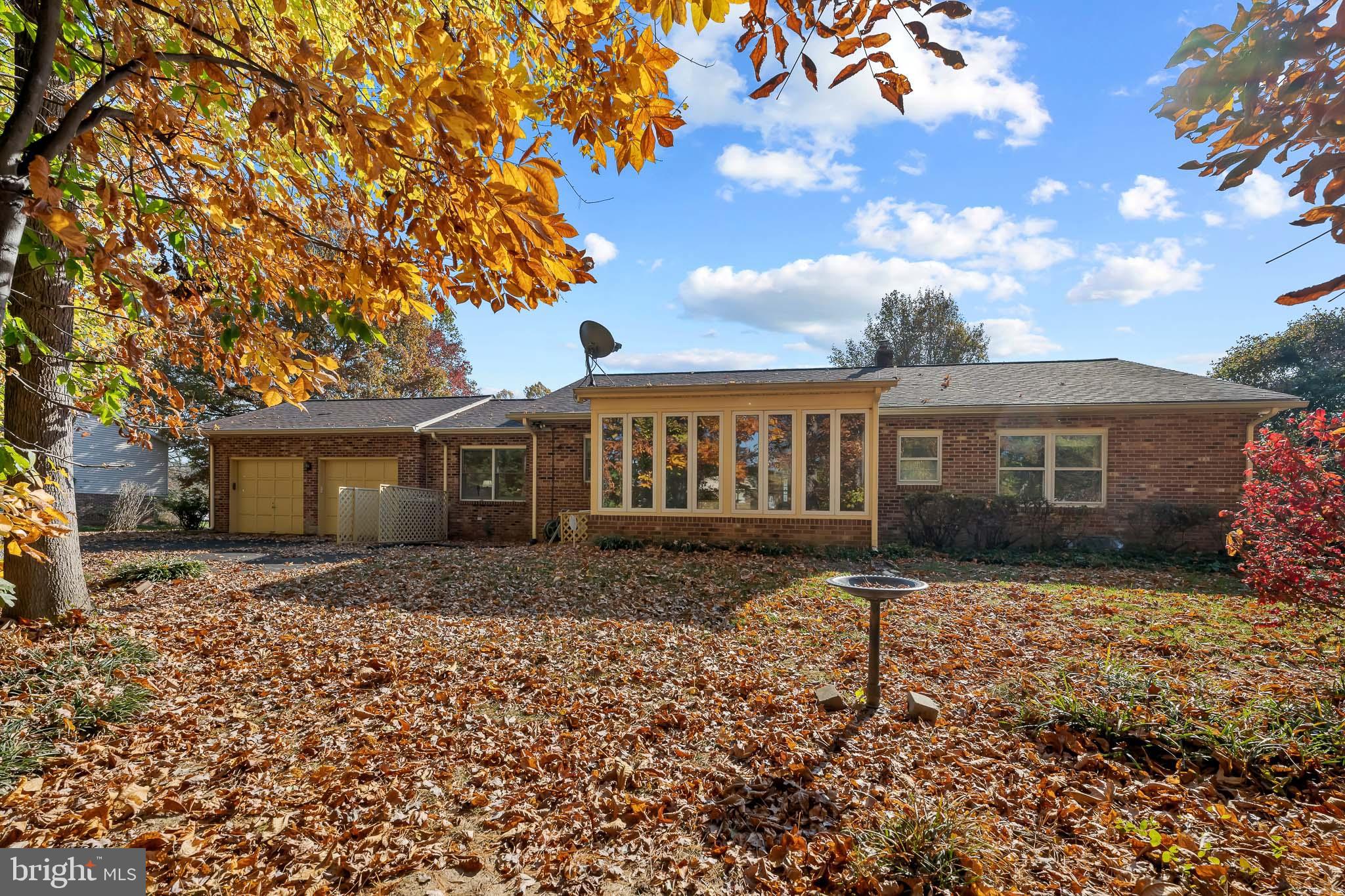 HICKORY WOODS - Residential