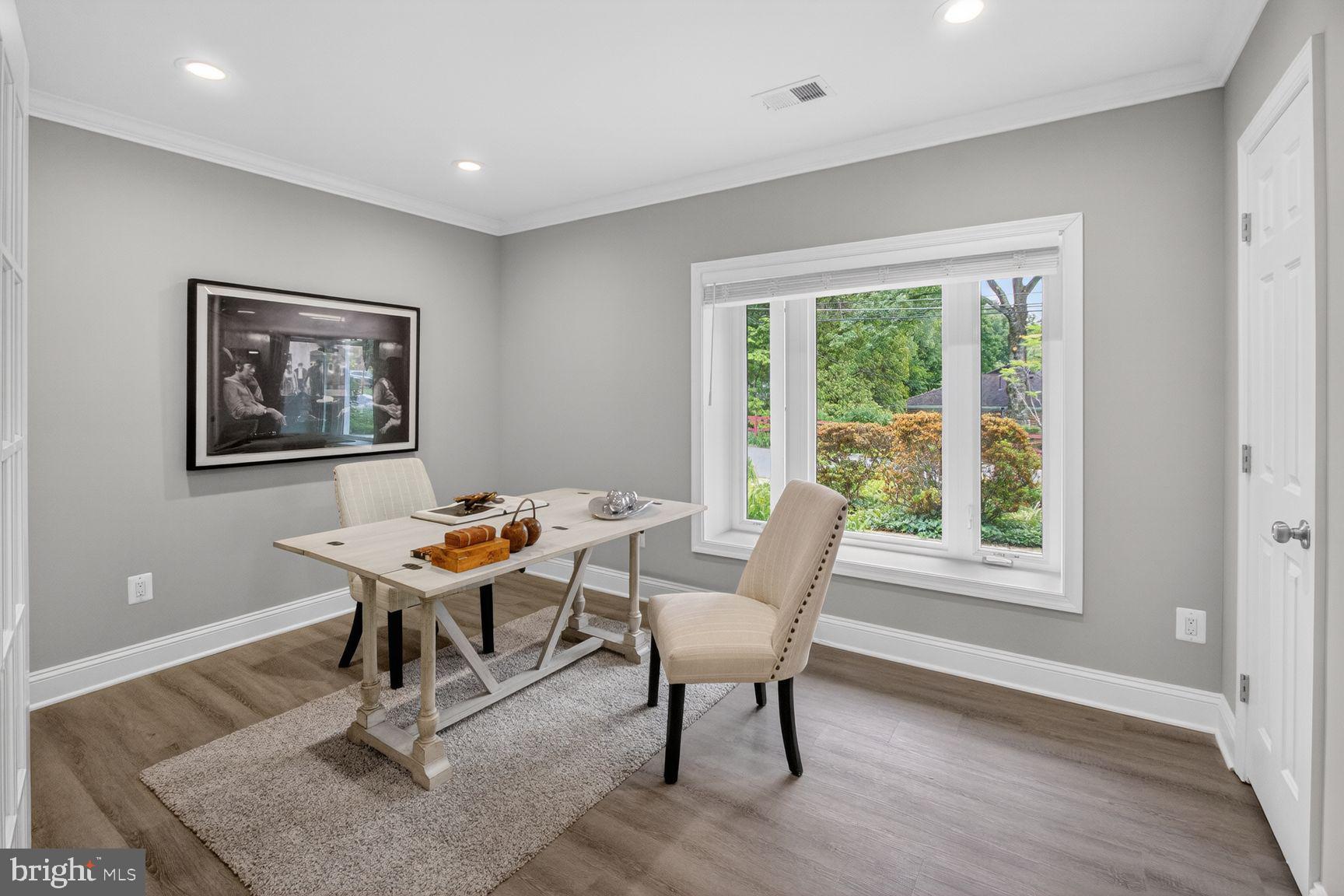 ROCK CREEK KNOLLS - Residential
