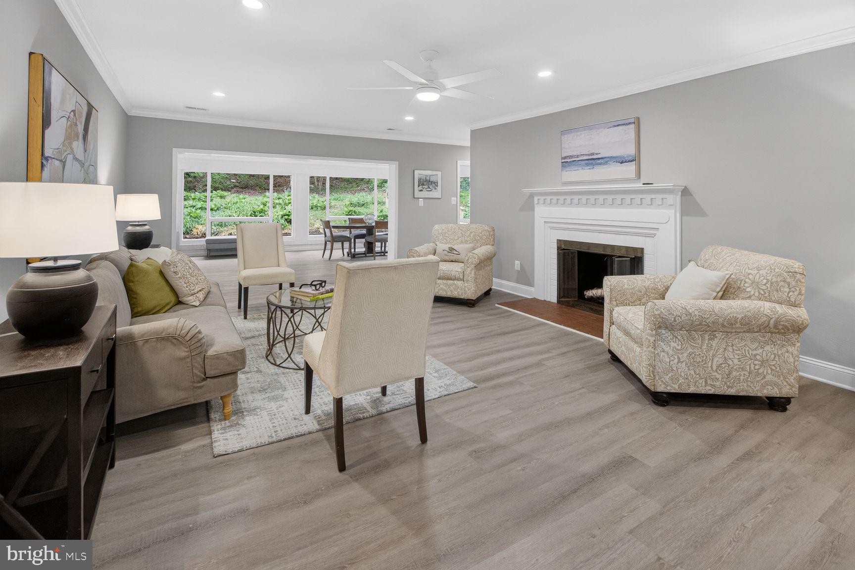 ROCK CREEK KNOLLS - Residential