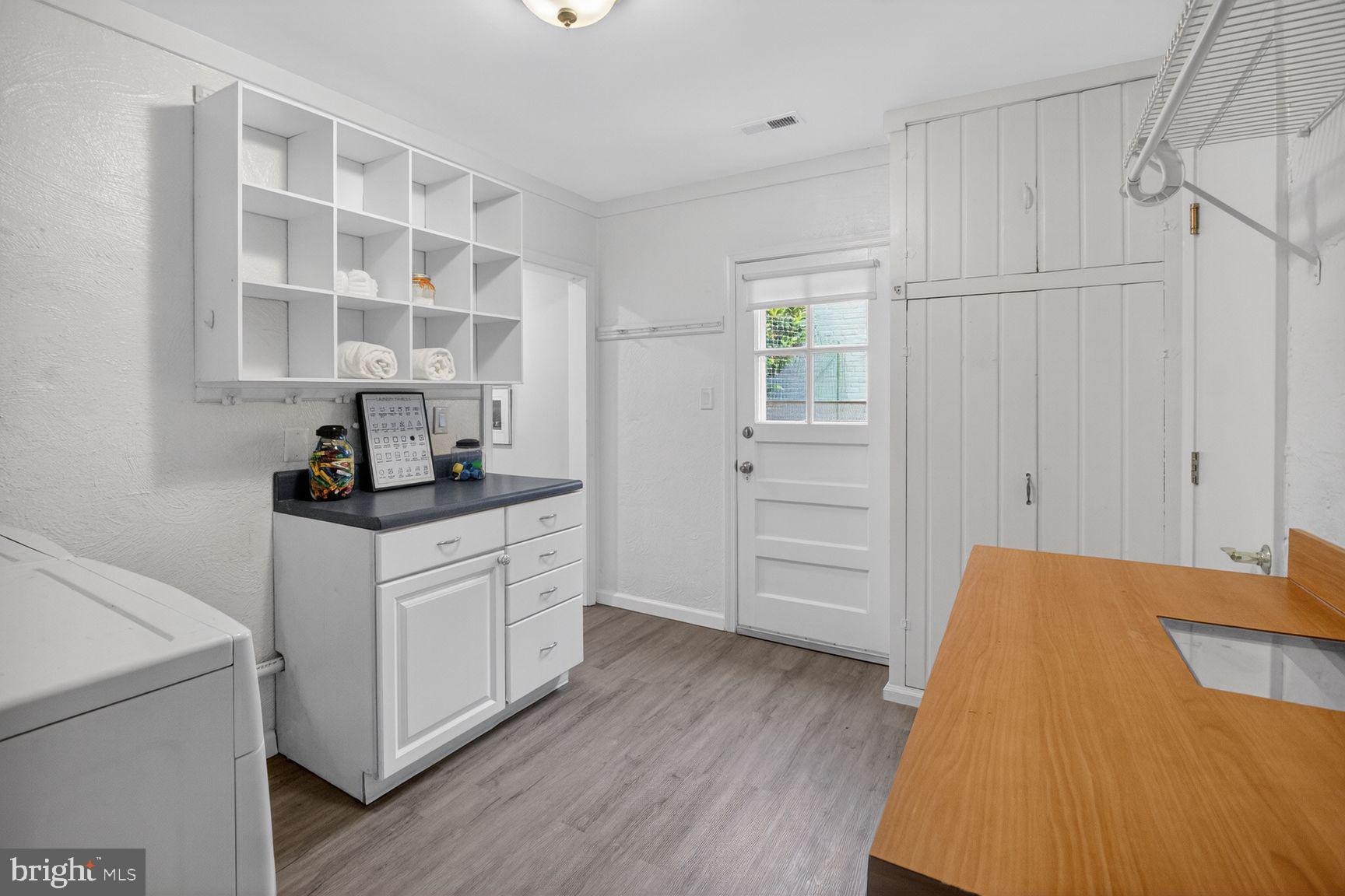ROCK CREEK KNOLLS - Residential