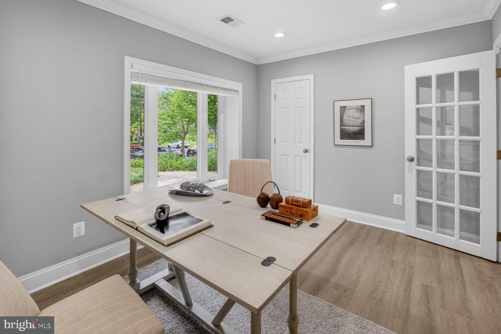 ROCK CREEK KNOLLS - Residential