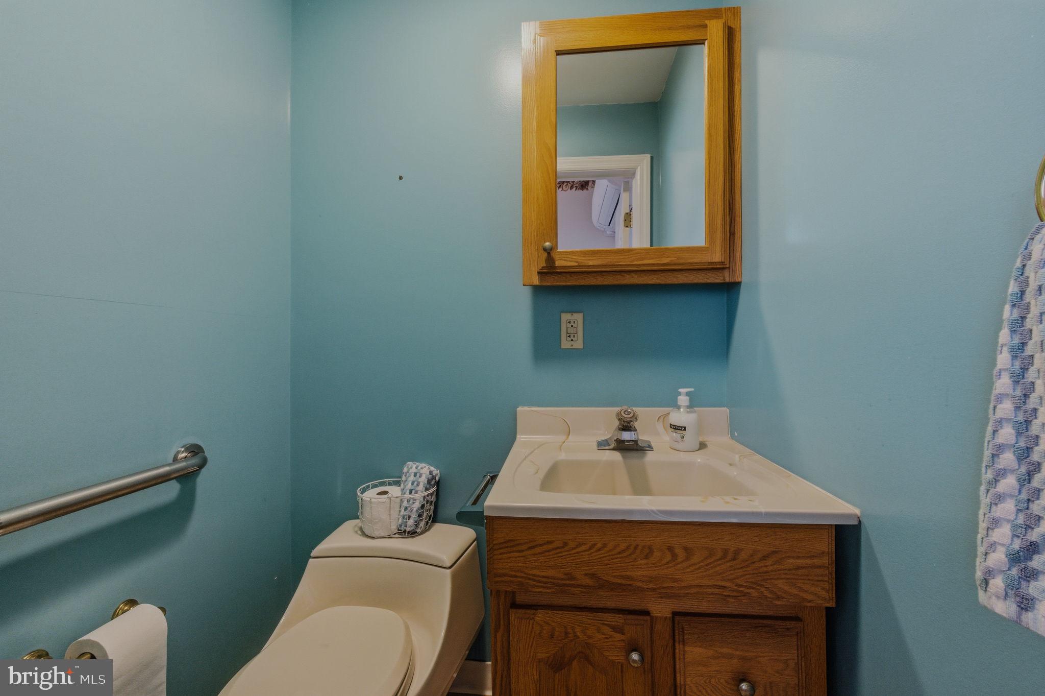 FORTY ACRES - Residential