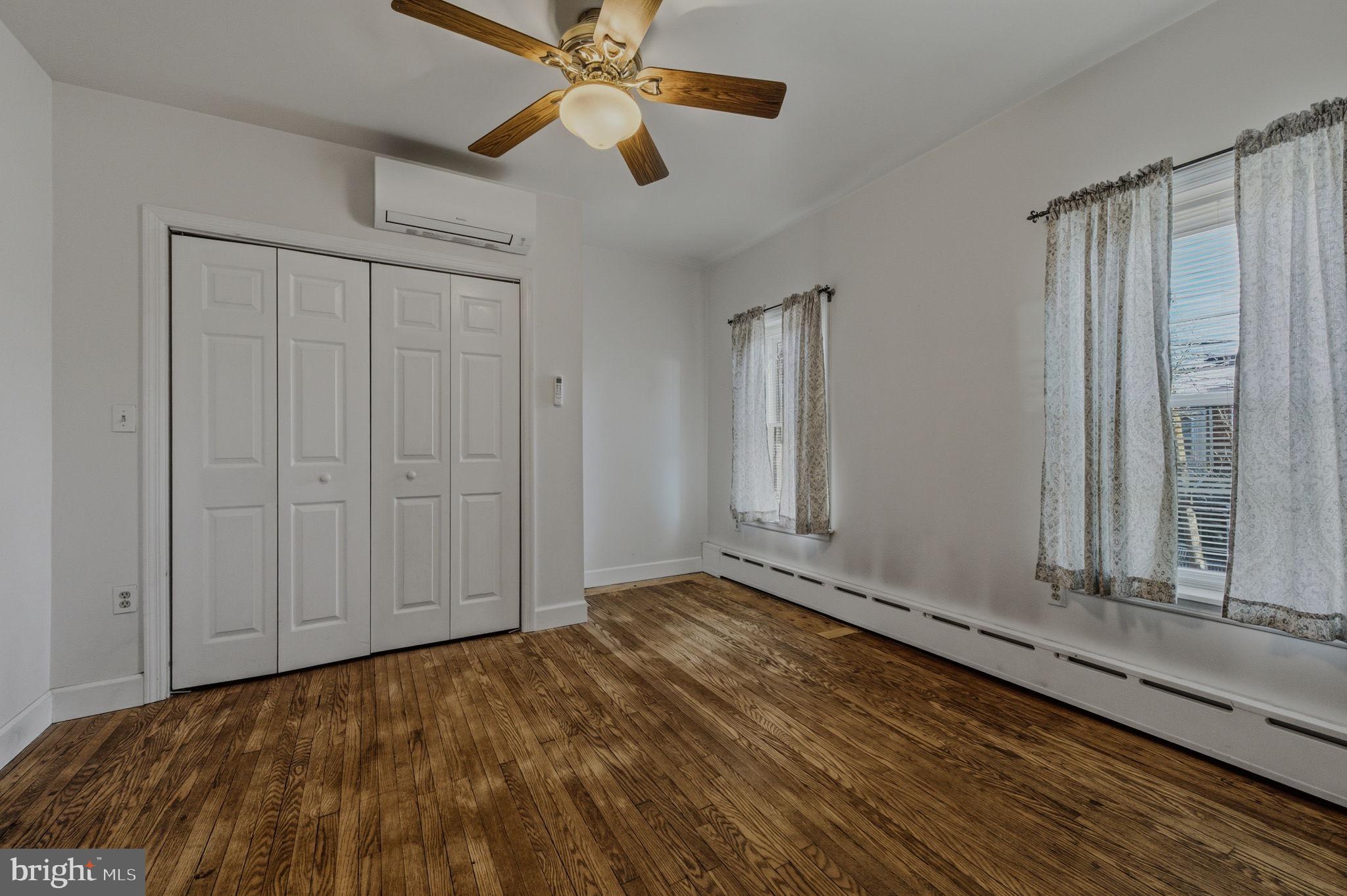 FORTY ACRES - Residential