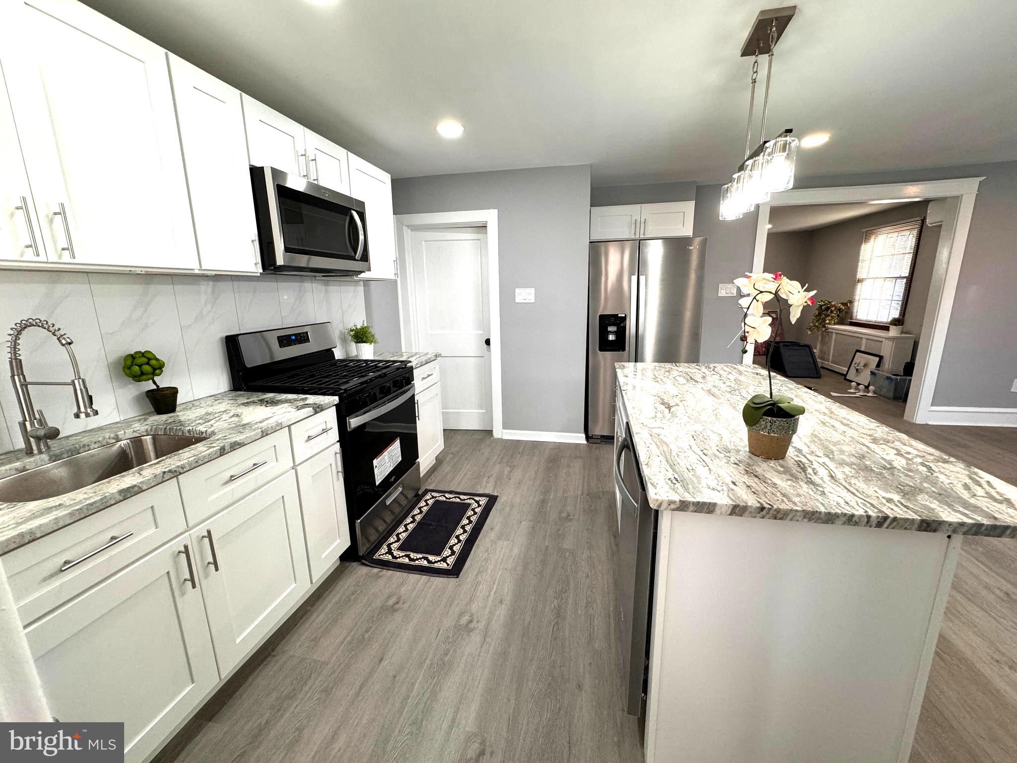 ARDMOOR - Residential