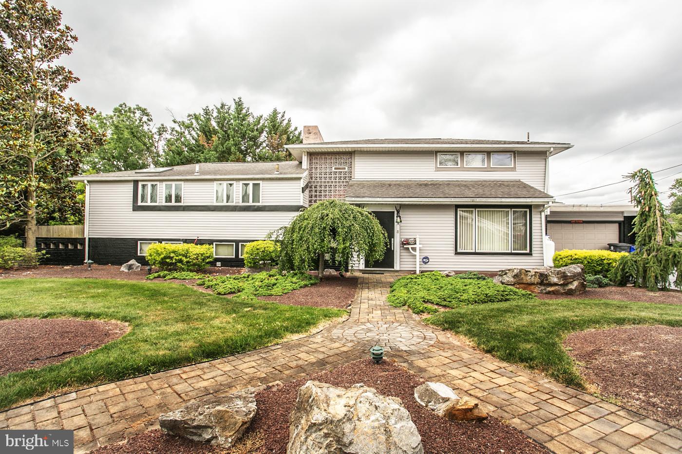 ROSEDALE - Residential