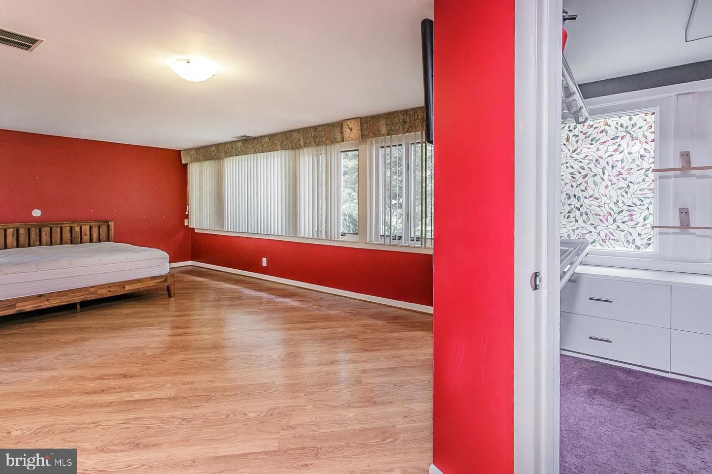ROSEDALE - Residential