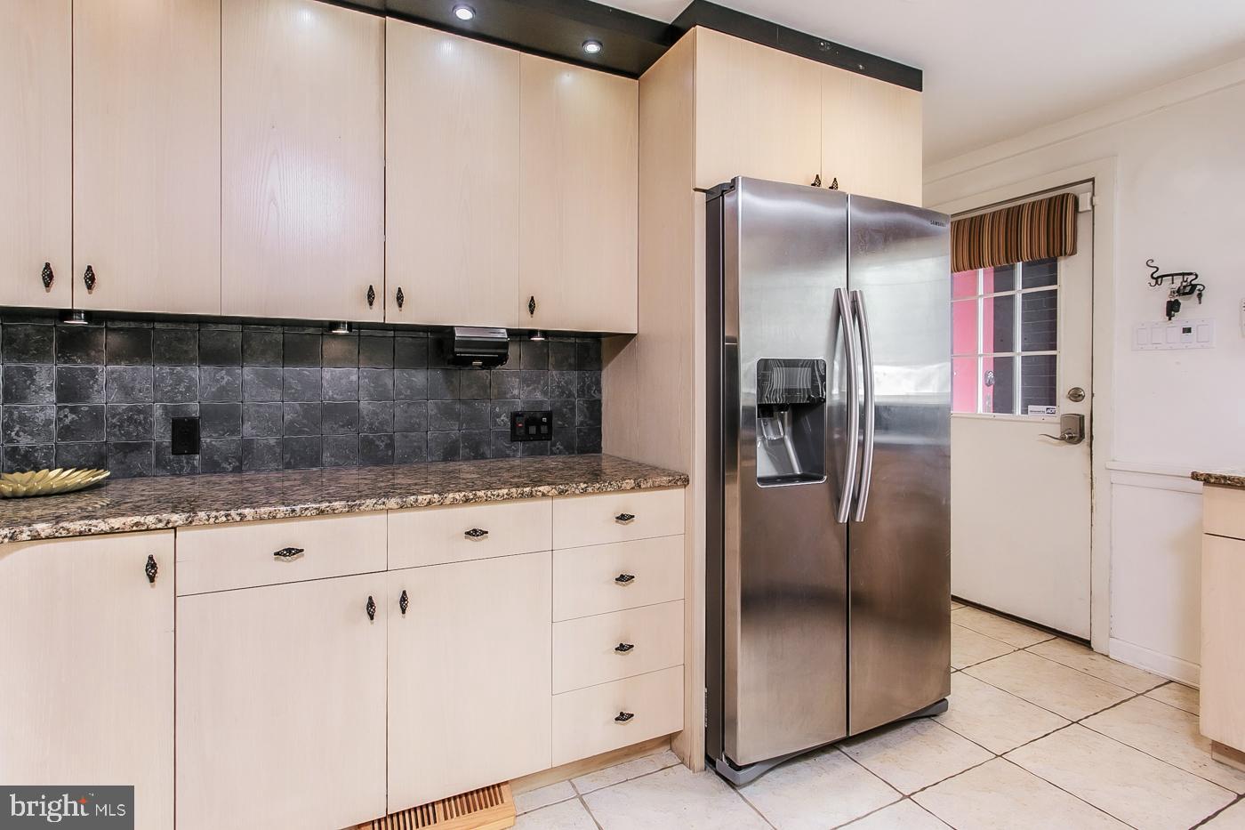 ROSEDALE - Residential