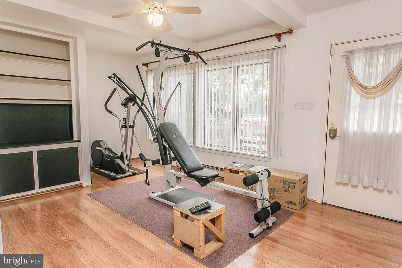 ROSEDALE - Residential
