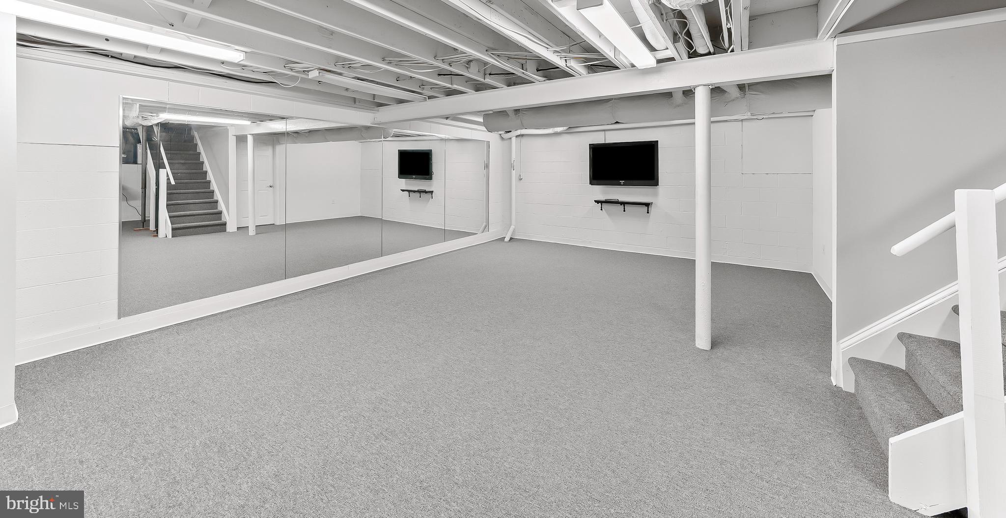 HAMORTON WOODS - Residential