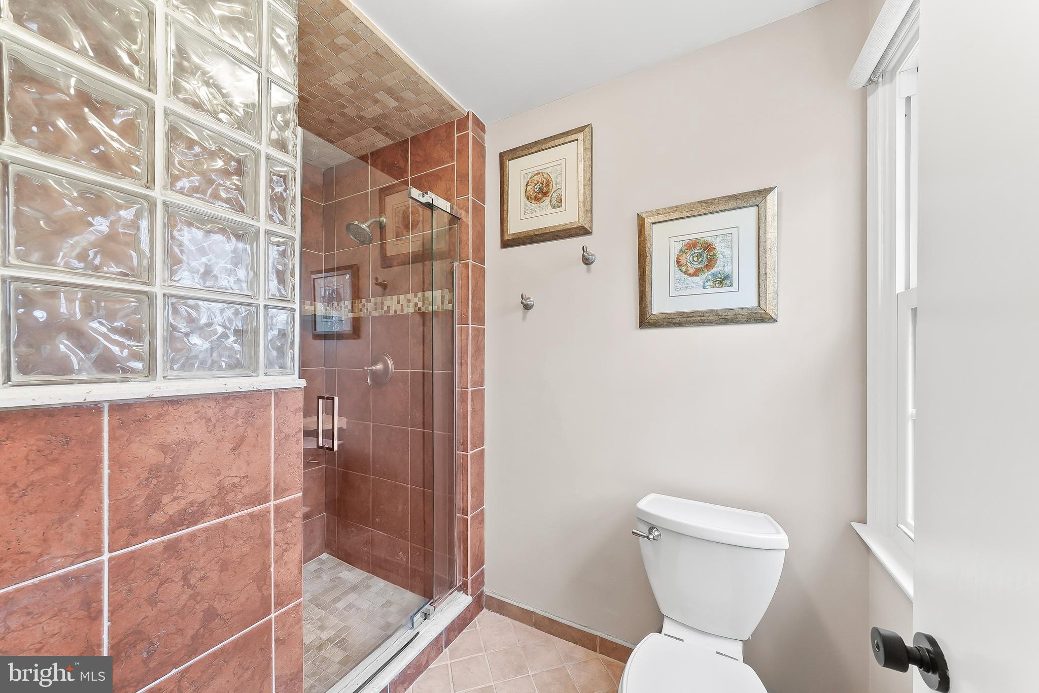 HAMORTON WOODS - Residential