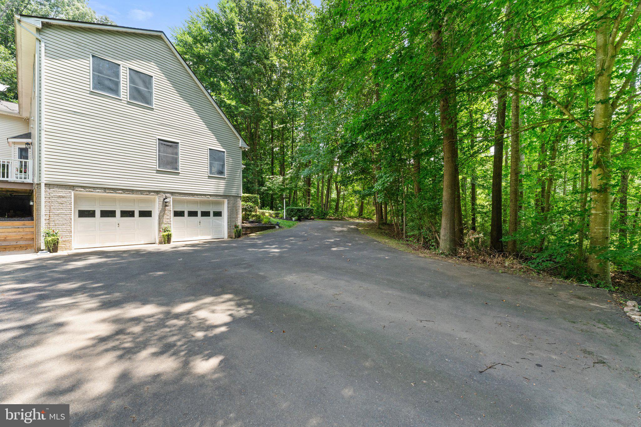 COUNTRYSIDE ESTATES - Residential