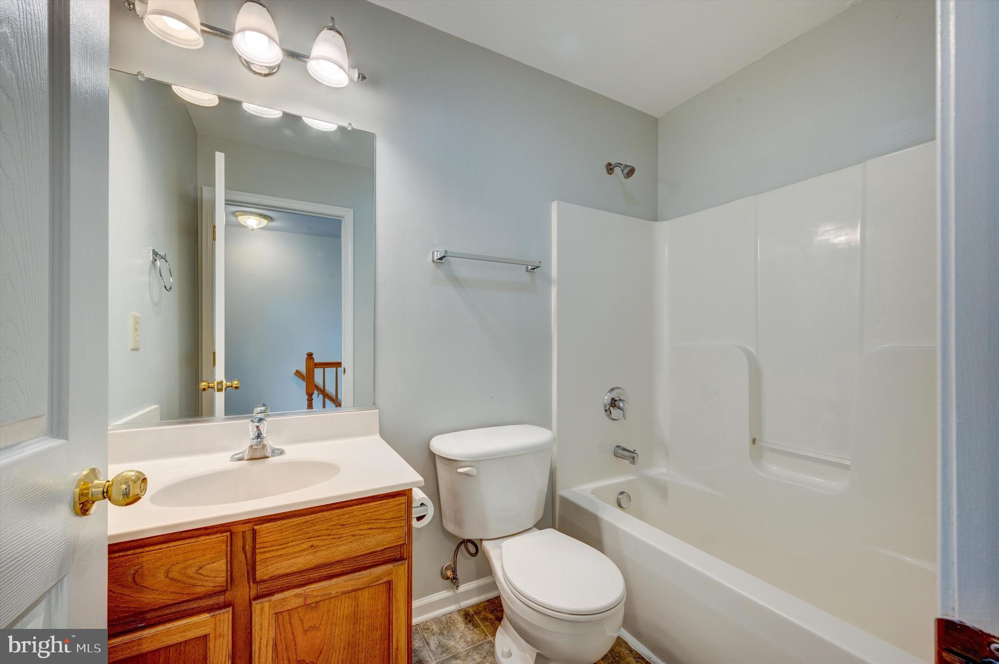 TOWNES OF OAKHURST - Residential