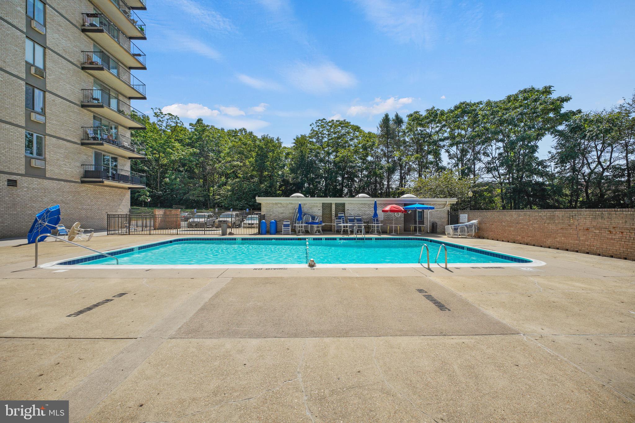 BARCROFT HILLS - Residential