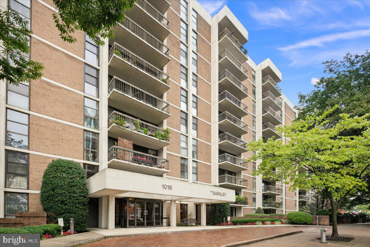 1016 S WAYNE STREET 502