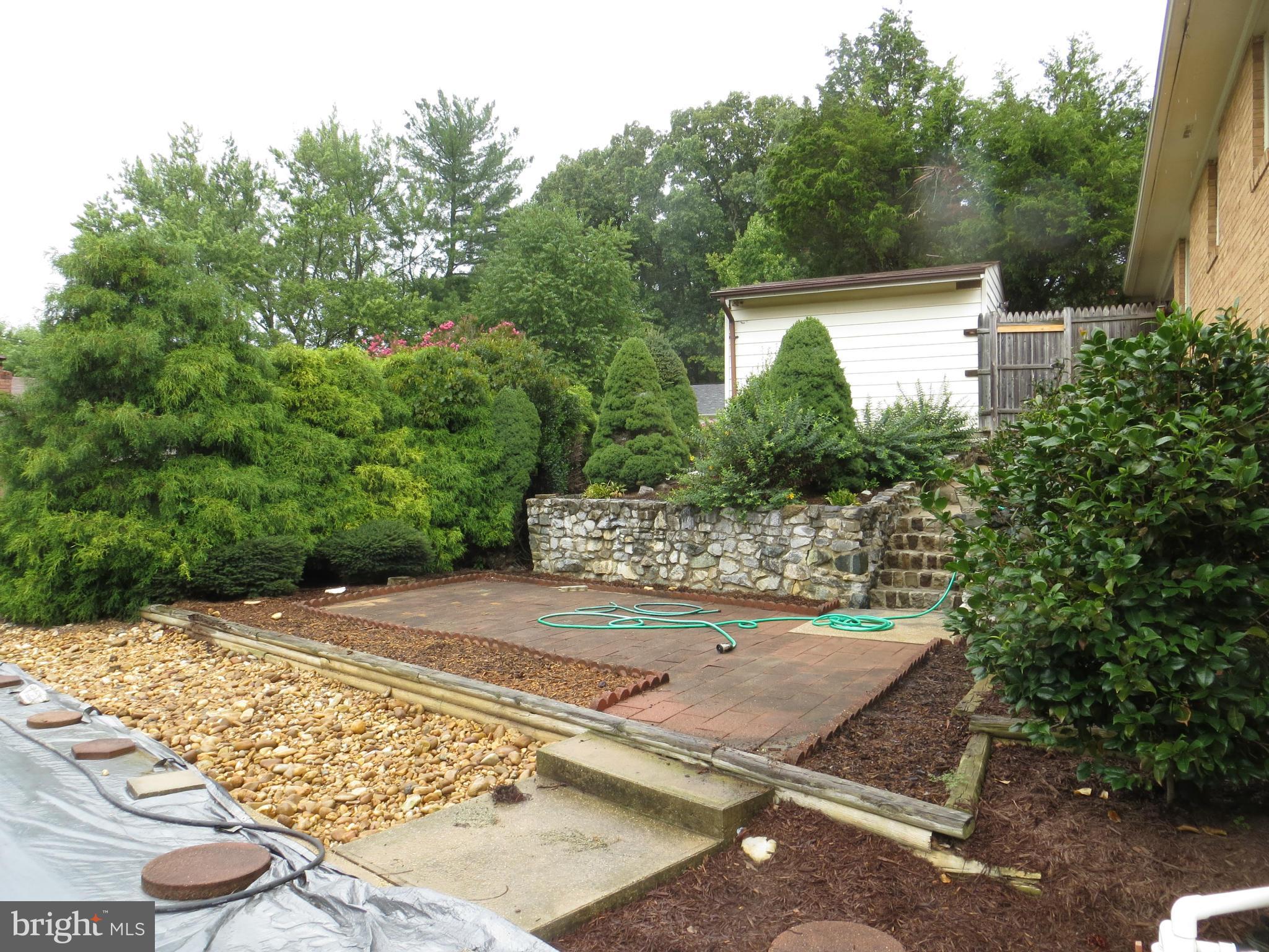 PINEHURST ESTATES - Residential