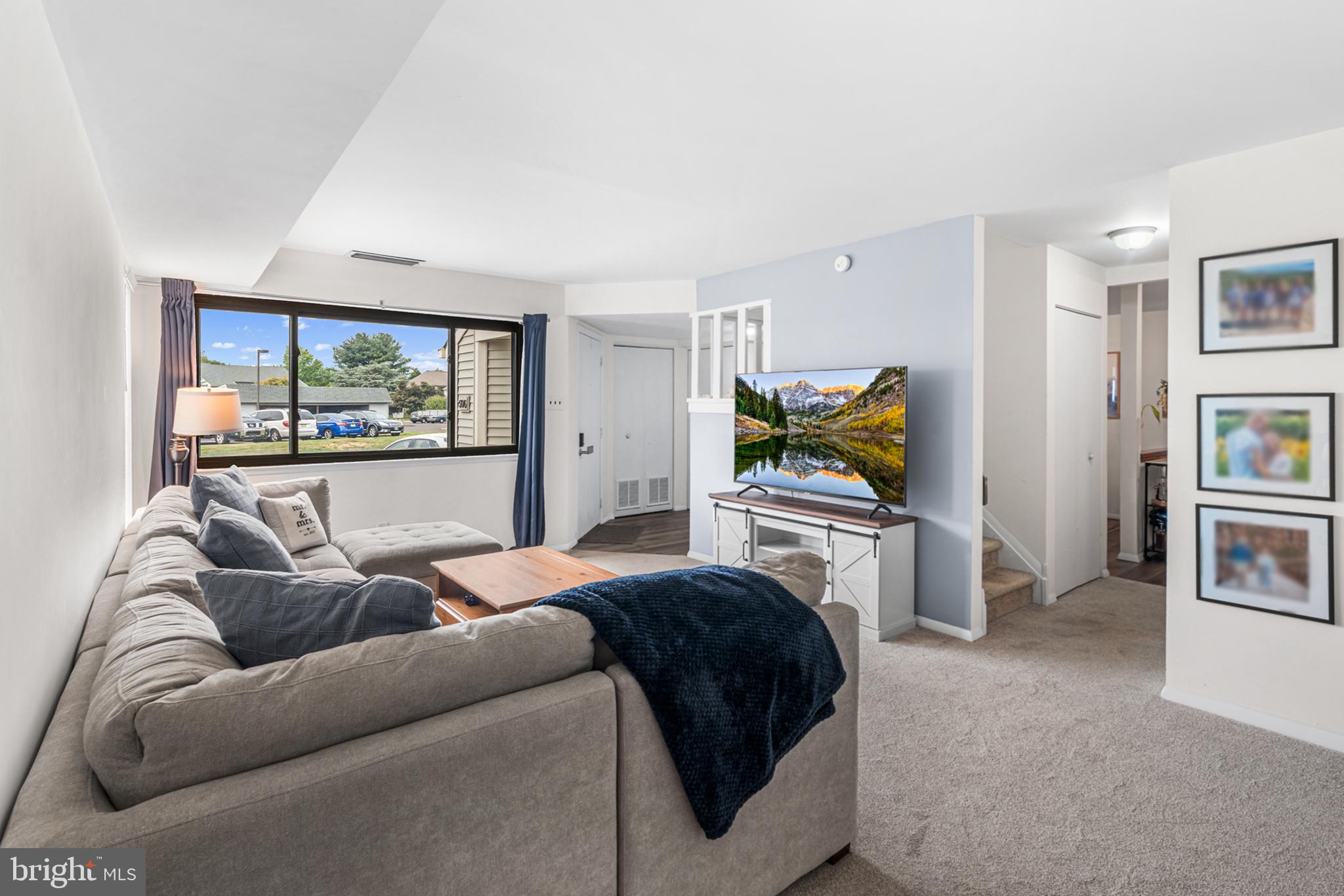 TOWAMENCIN CONDOS - Residential Lease