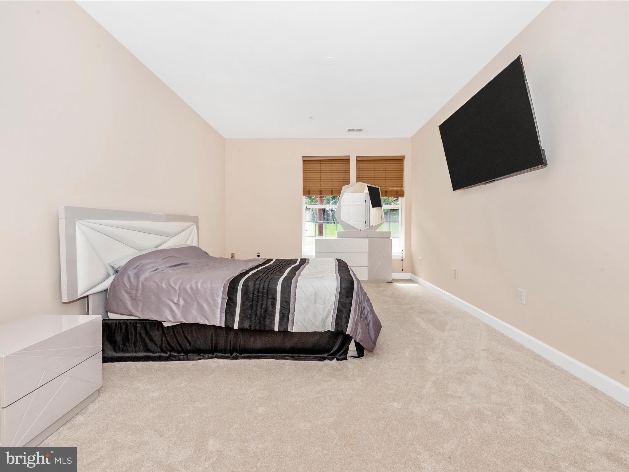 BALLENGER CROSSING - Residential