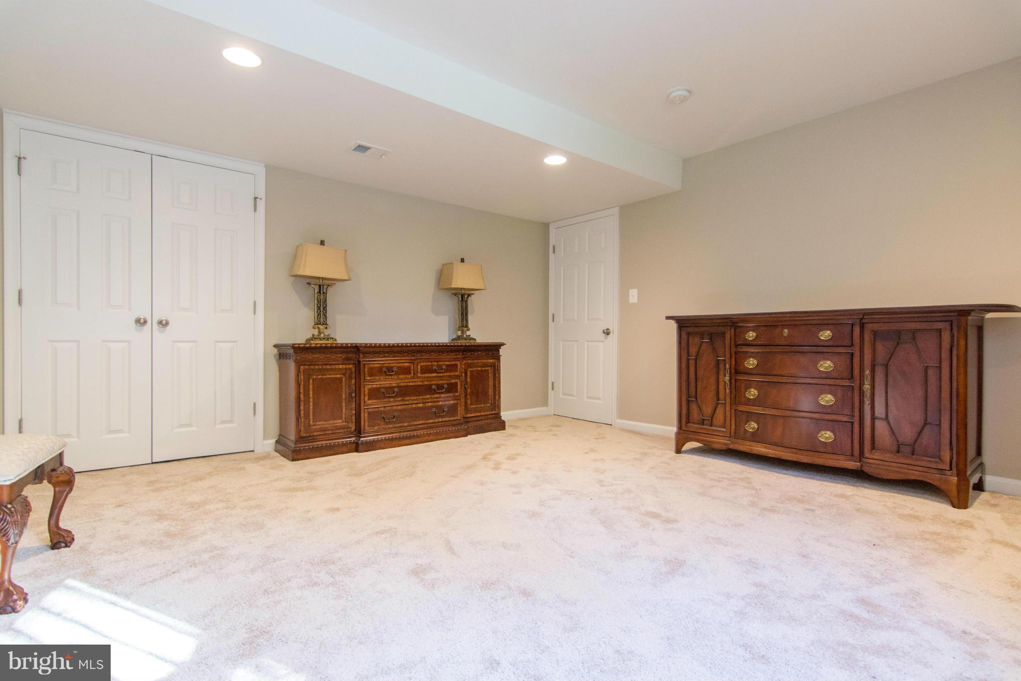 SEVERNA PARK - Residential Lease