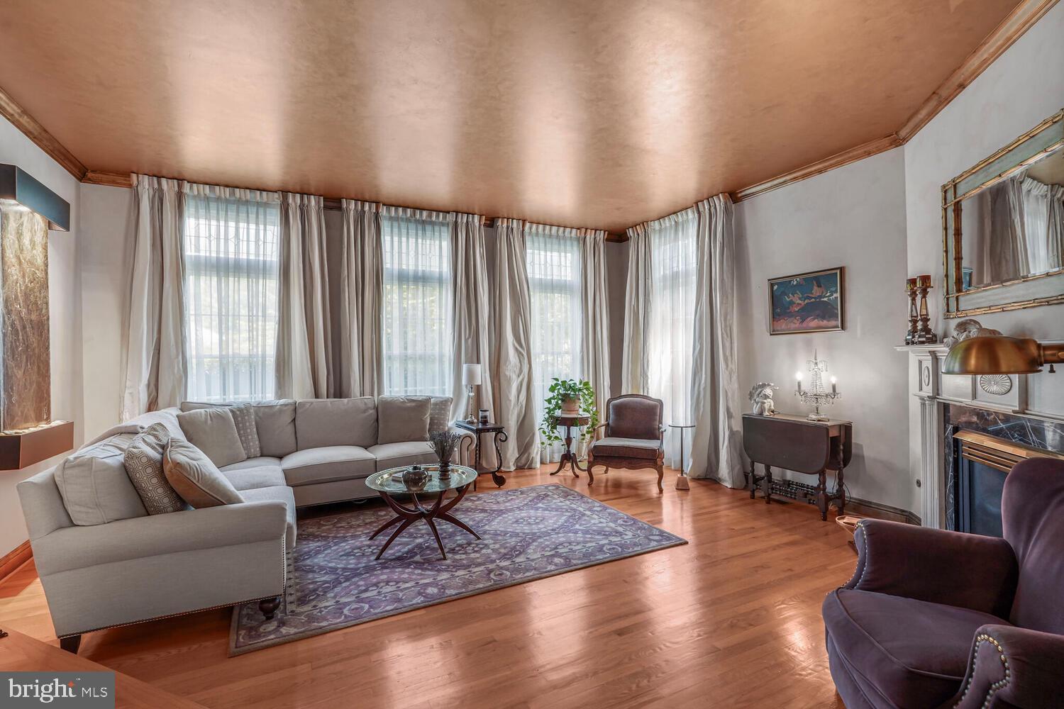 BARRINGTON - Residential