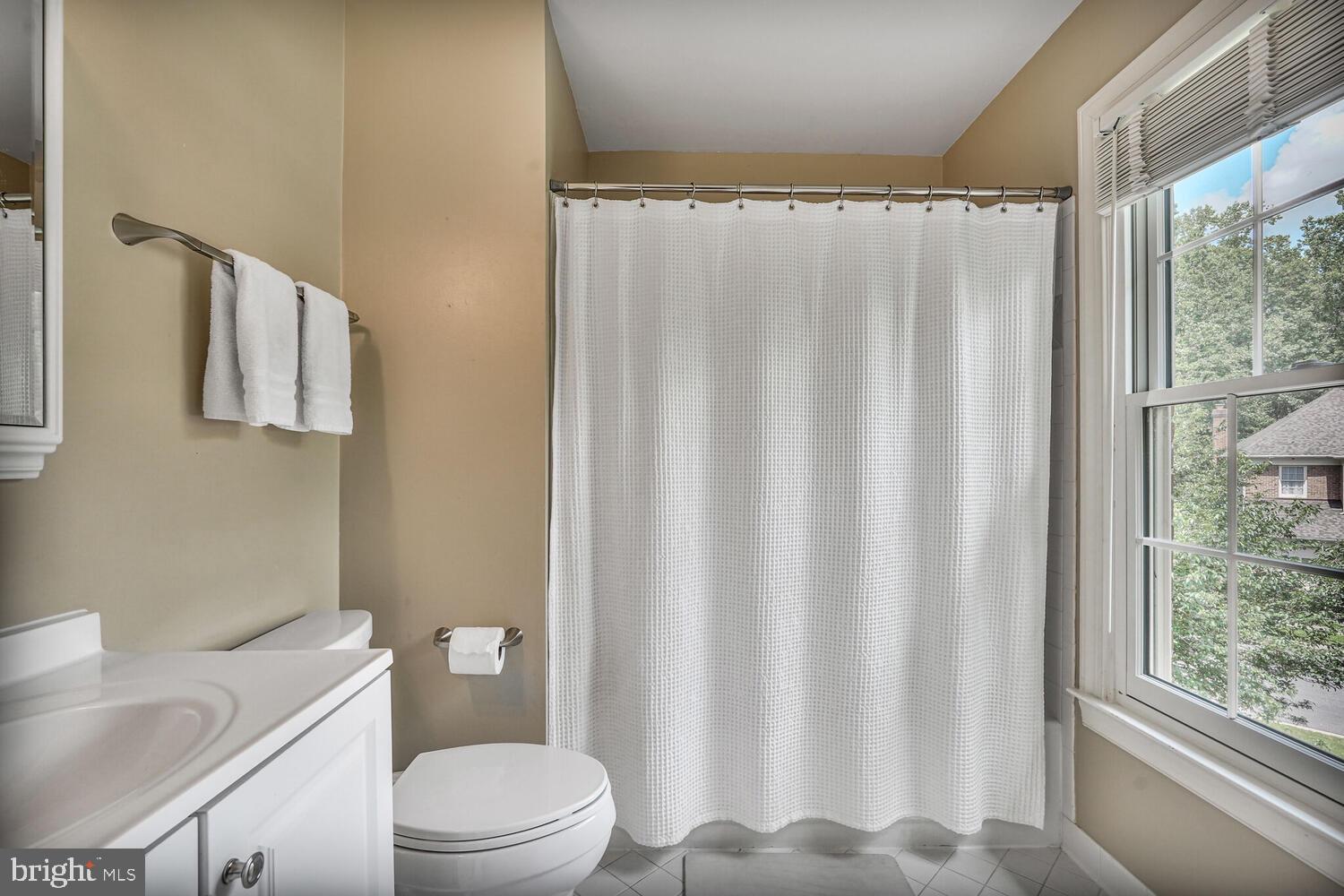 BARRINGTON - Residential