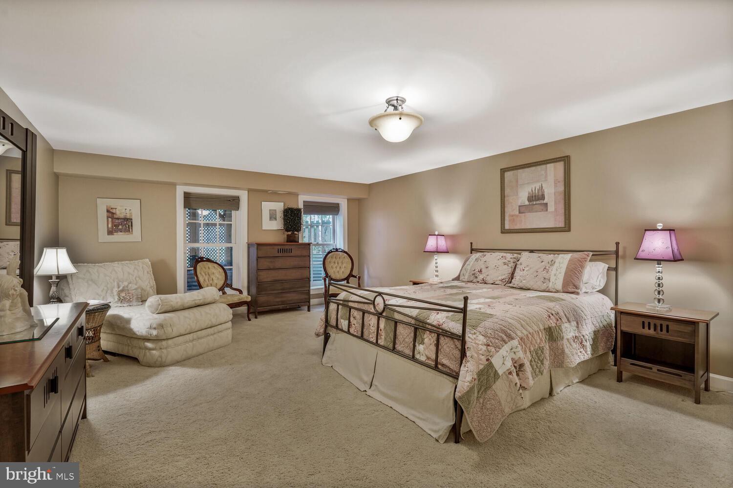 BARRINGTON - Residential