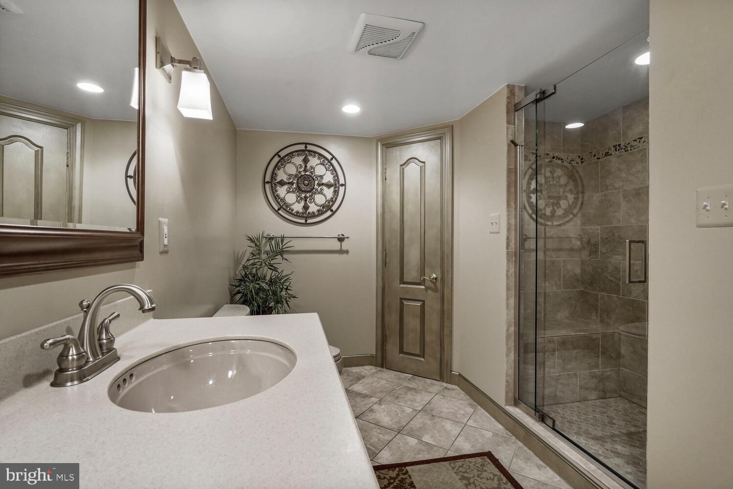 BARRINGTON - Residential