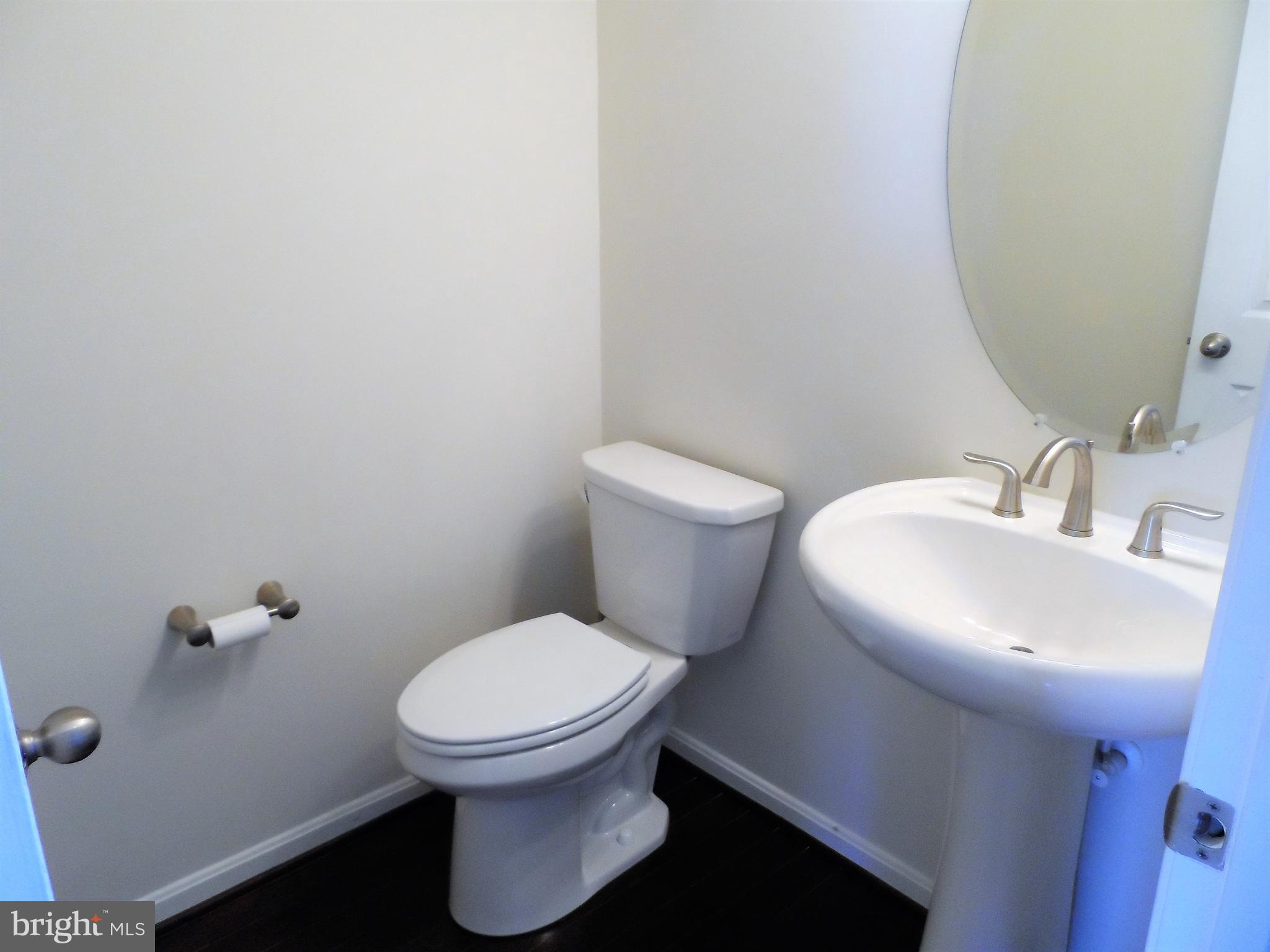 TANYARD COVE NORTH - Residential Lease