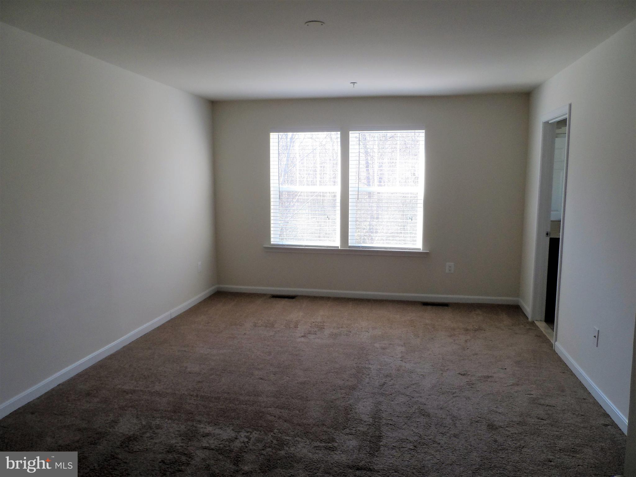 TANYARD COVE NORTH - Residential Lease