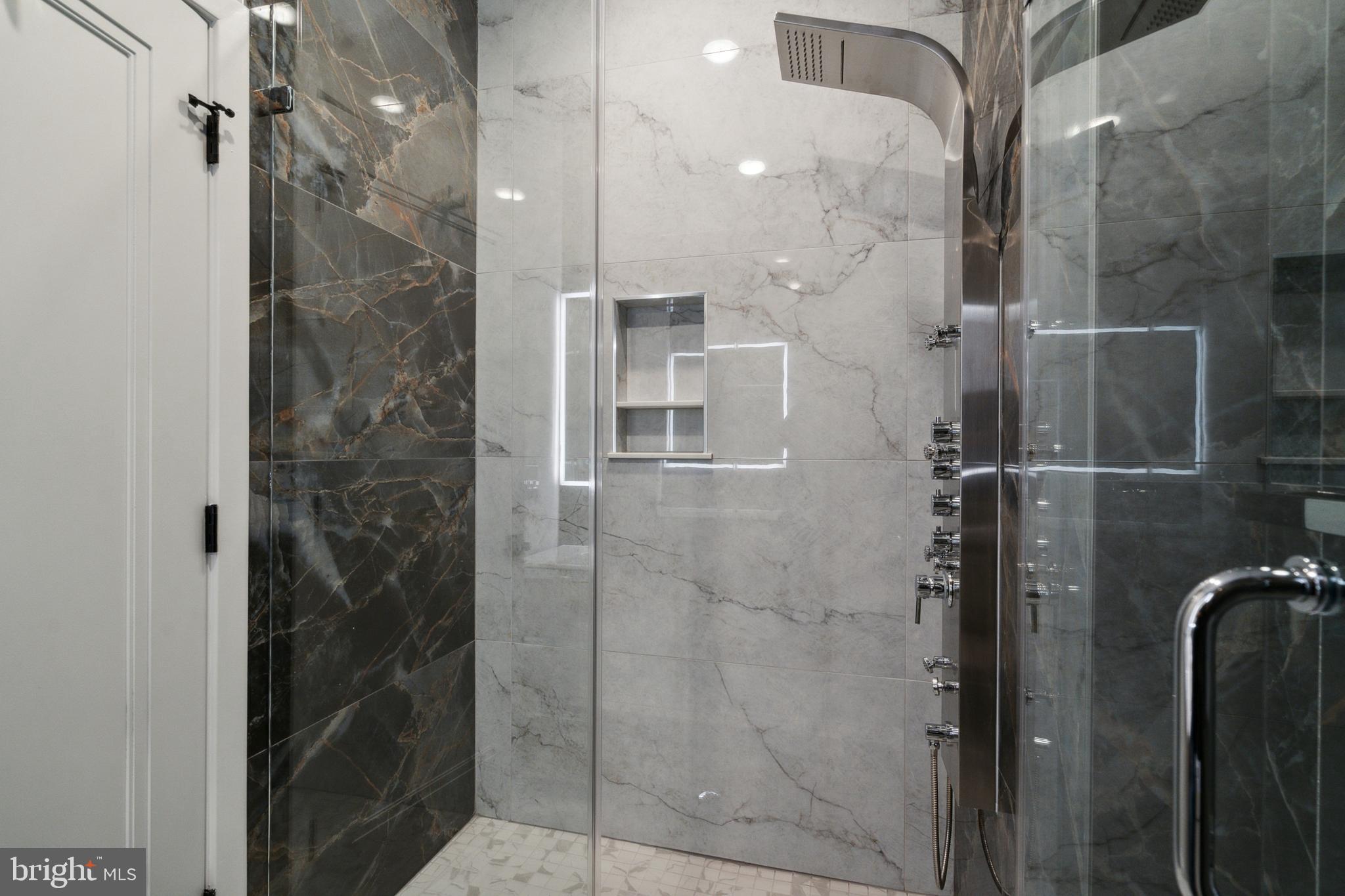 POINT BREEZE - Residential Lease