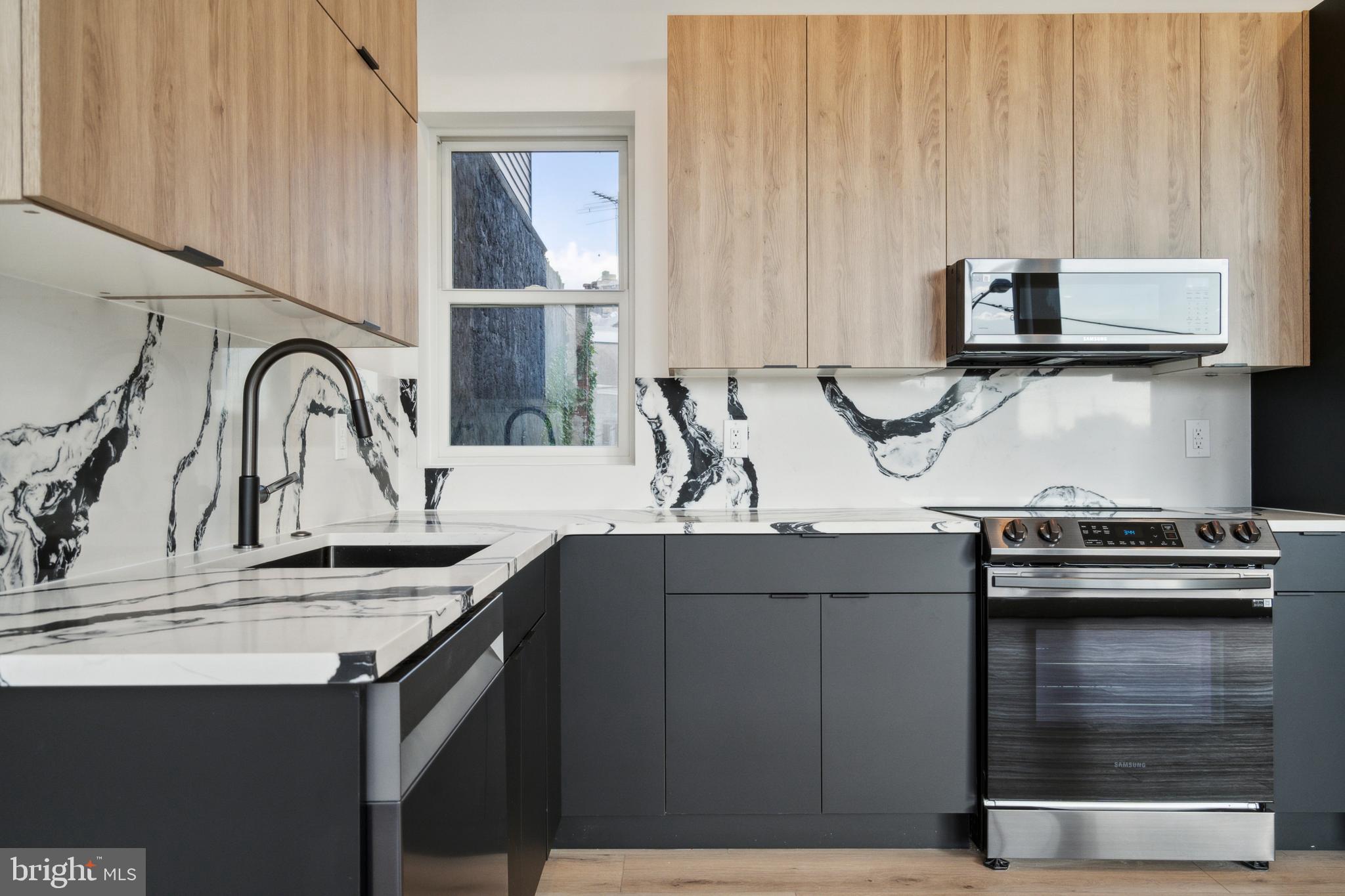 POINT BREEZE - Residential Lease