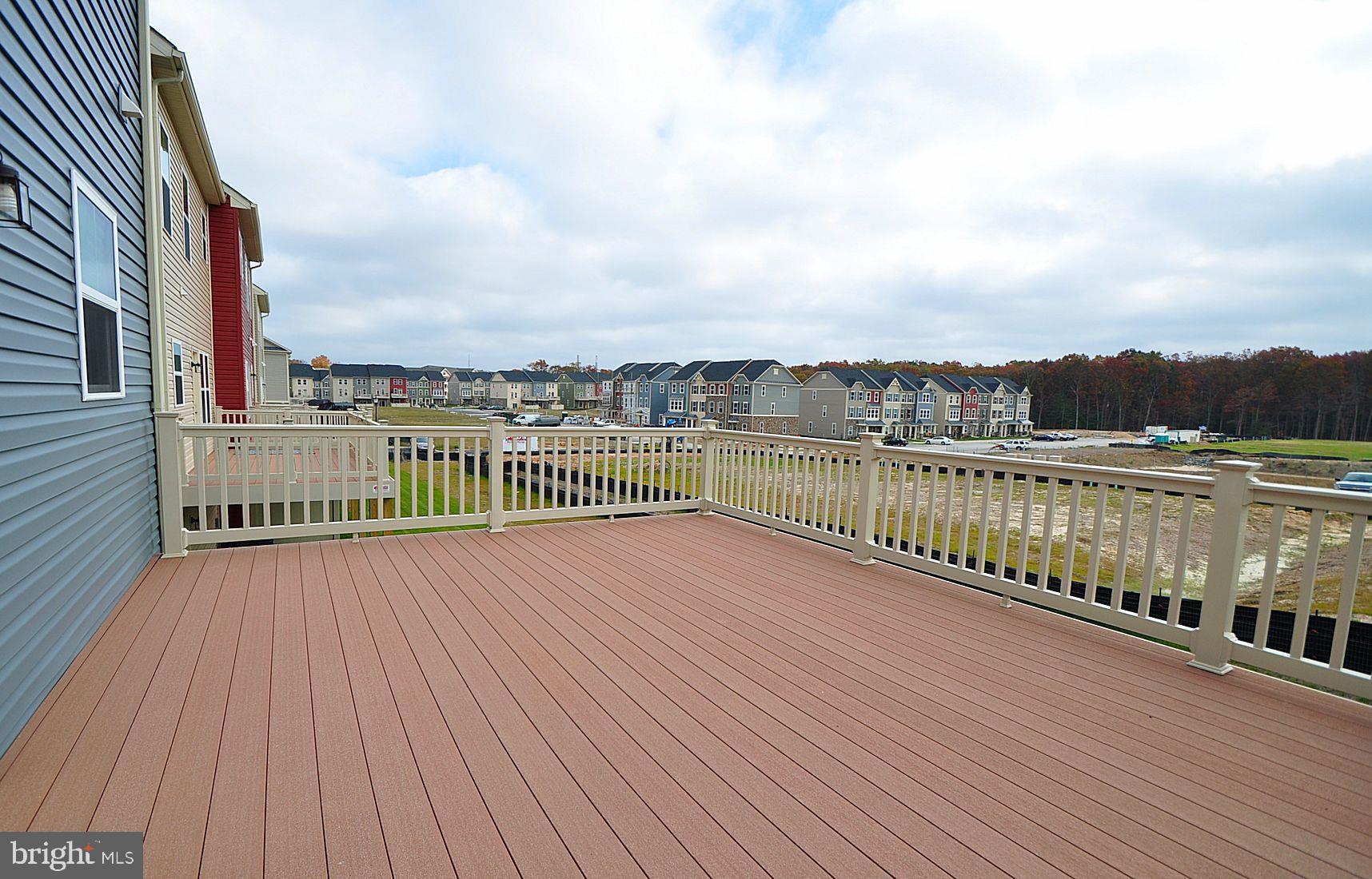 CREEKSIDE VILLAGE AT TANYARD SPRINGS - Residential Lease