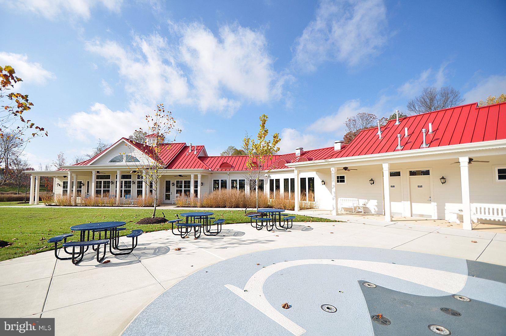 CREEKSIDE VILLAGE AT TANYARD SPRINGS - Residential Lease