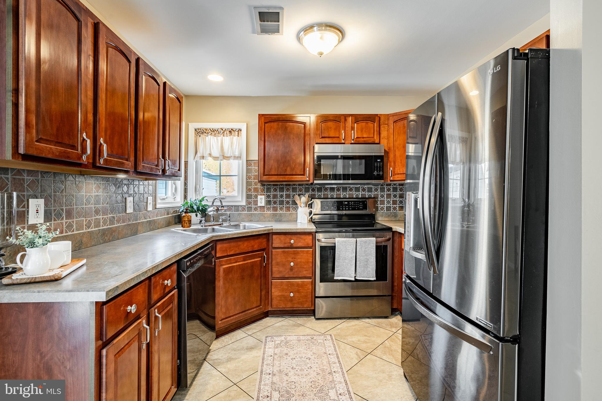 WOODBROOKE - Residential