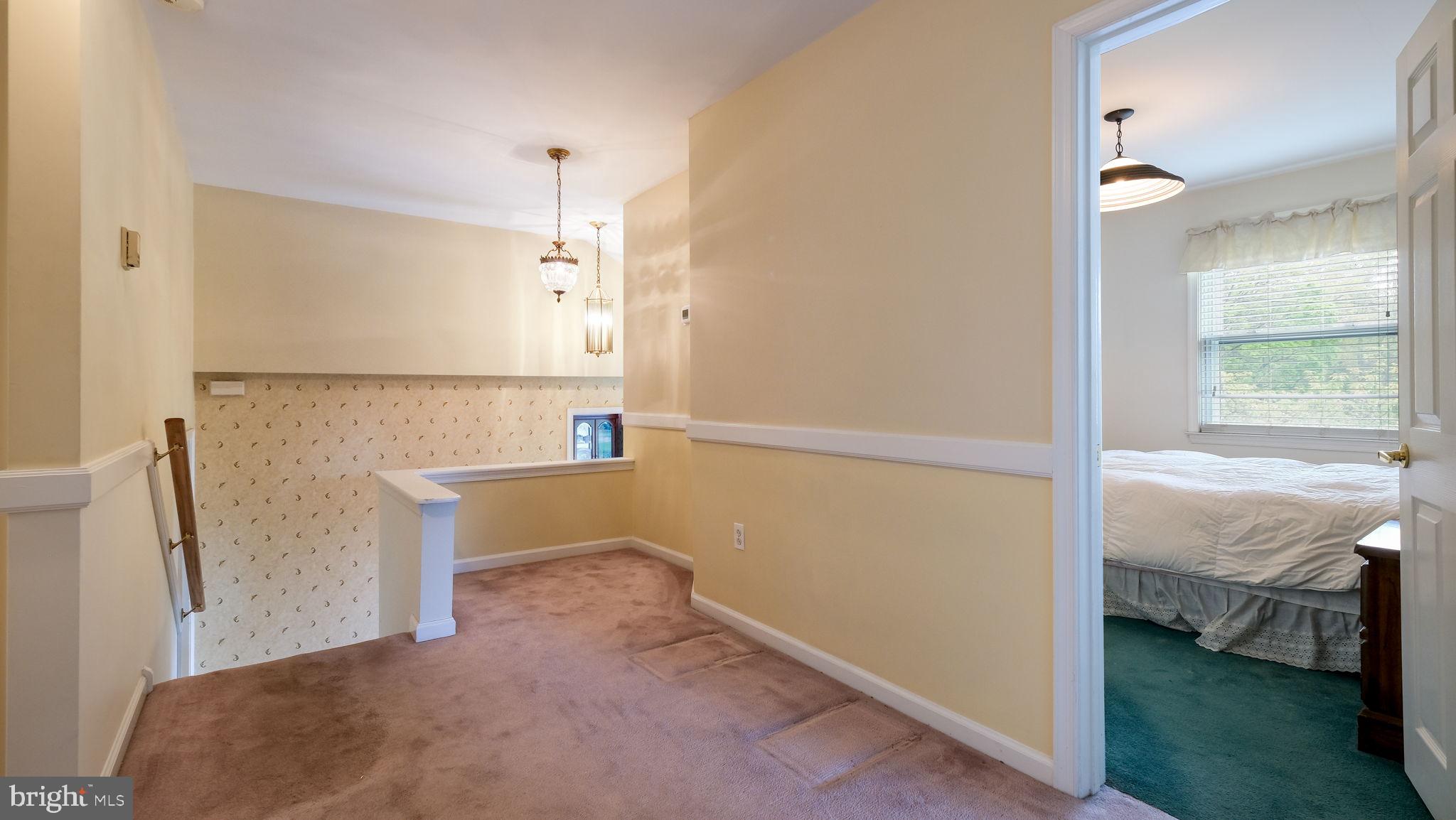 WOODED POND - Residential