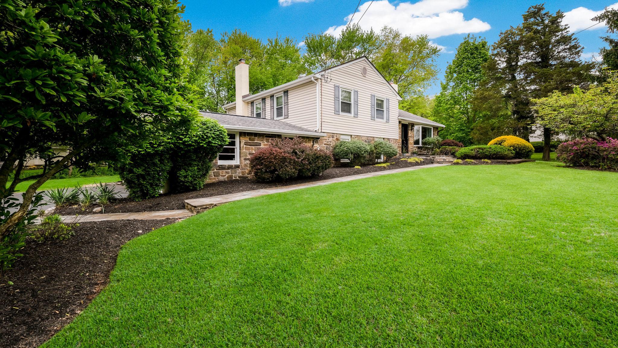 WOODED POND - Residential