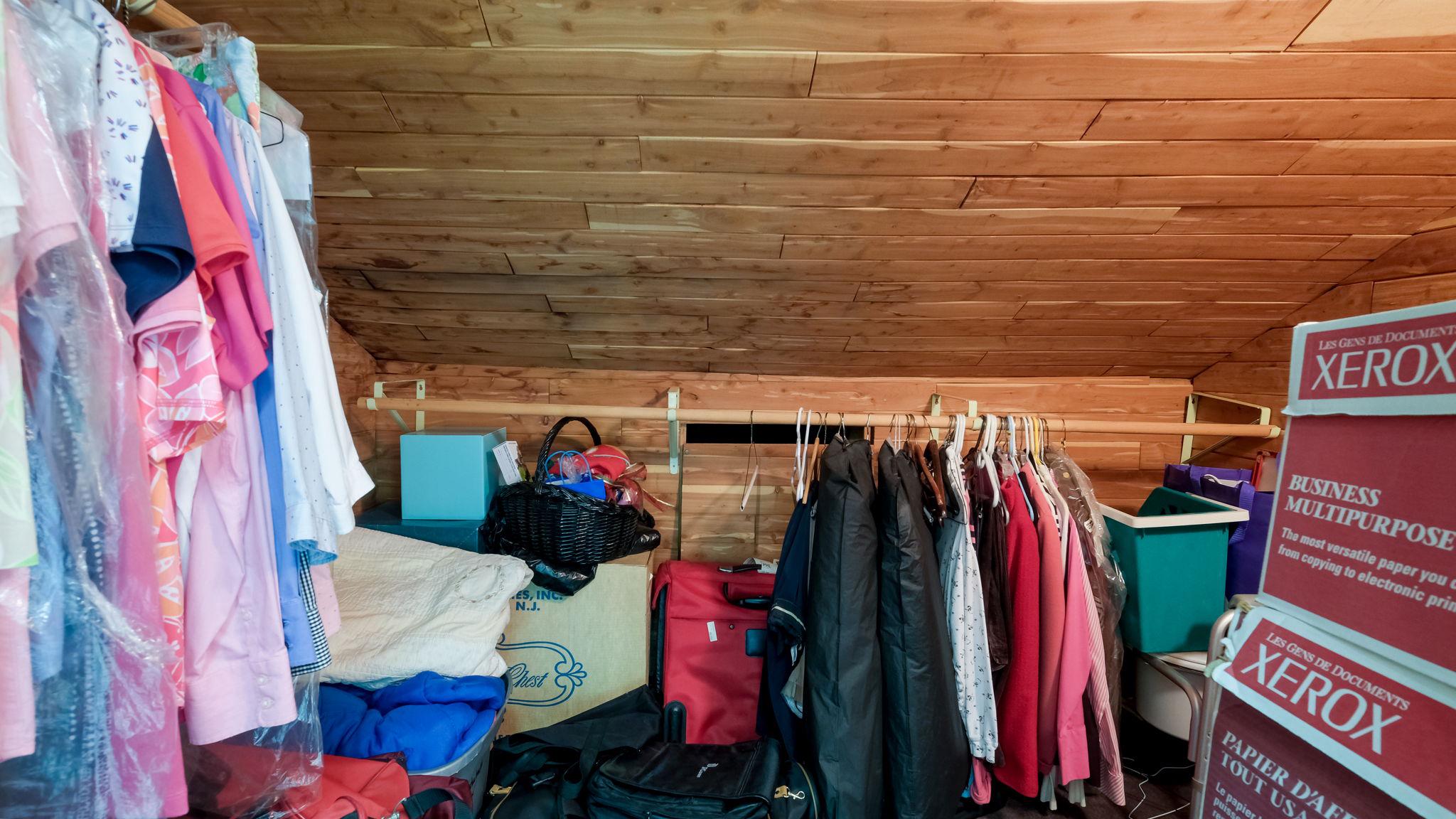 WOODED POND - Residential