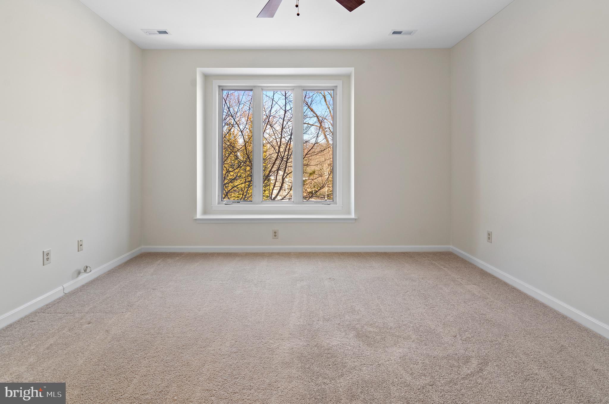 FAIRWAYS BAY HILLS CONDOMINIUMS - Residential