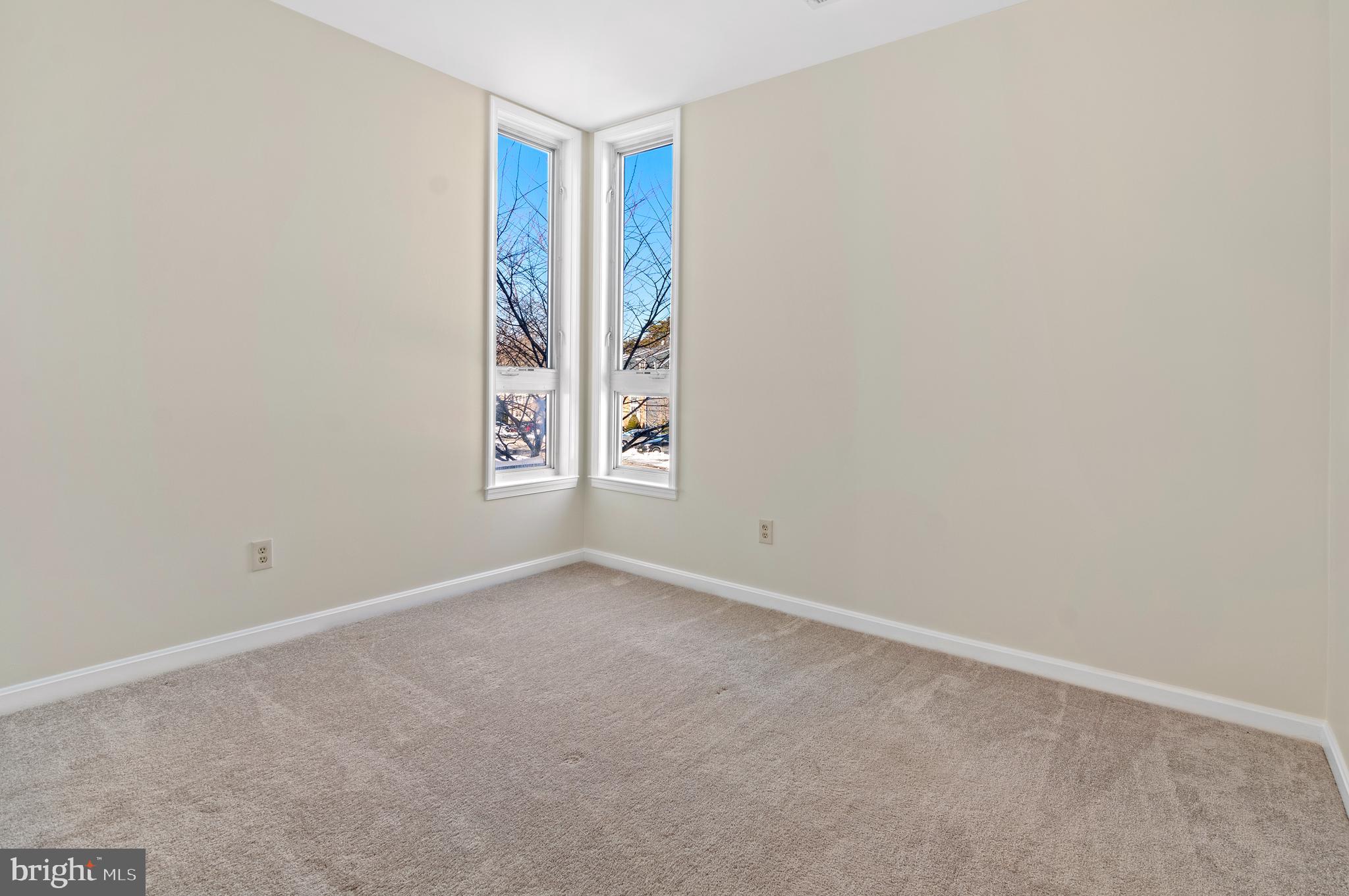 FAIRWAYS BAY HILLS CONDOMINIUMS - Residential